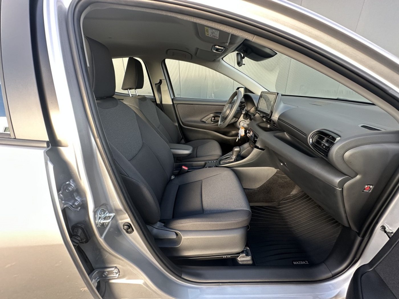 Foto van Mazda Mazda2 Hybrid