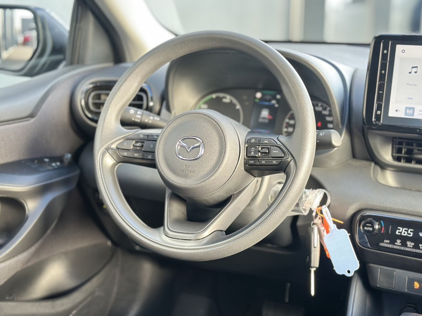 Foto van Mazda Mazda2 Hybrid