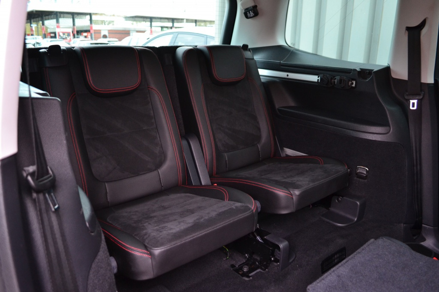 Foto van Seat Alhambra