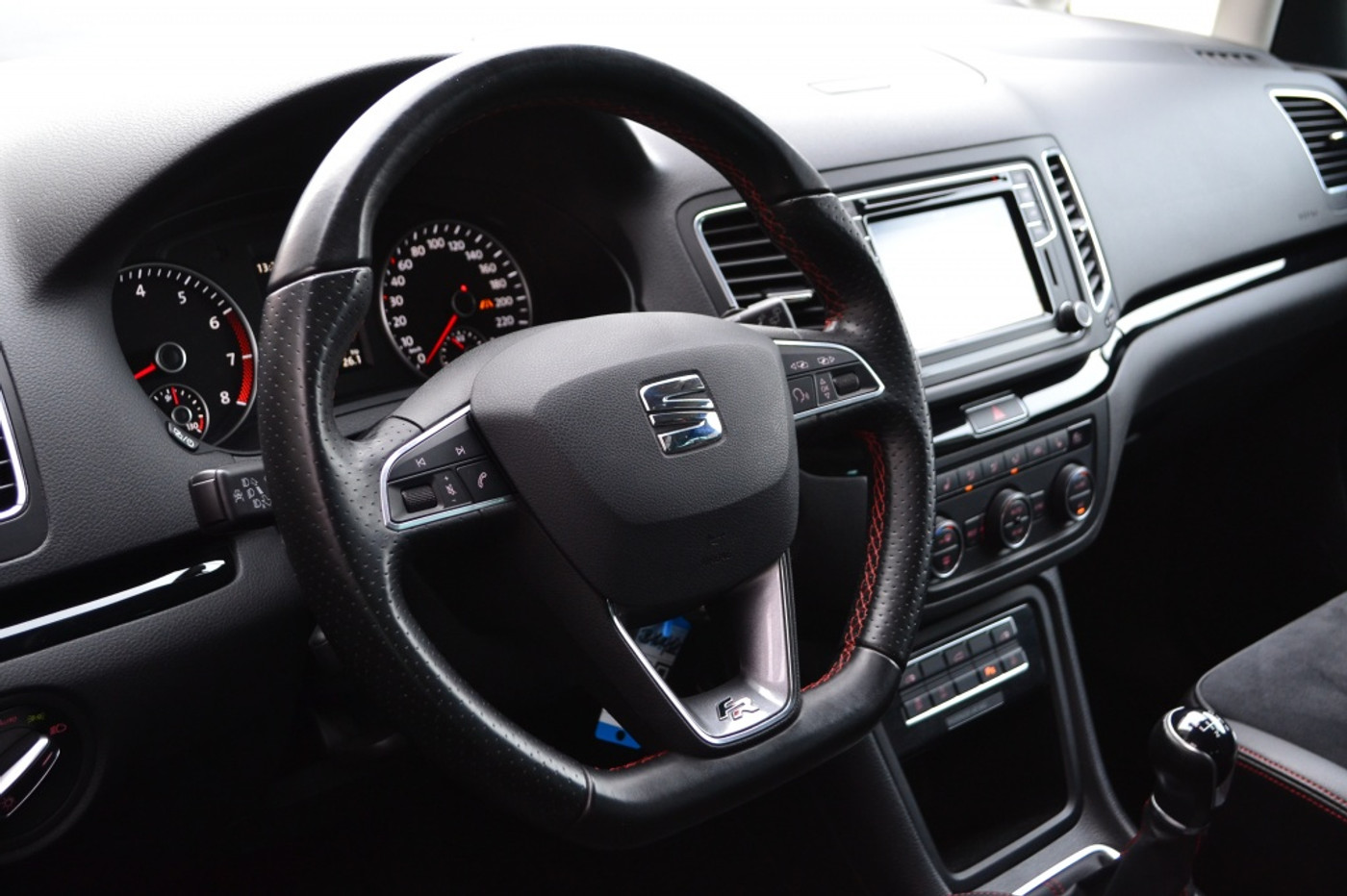 Foto van Seat Alhambra
