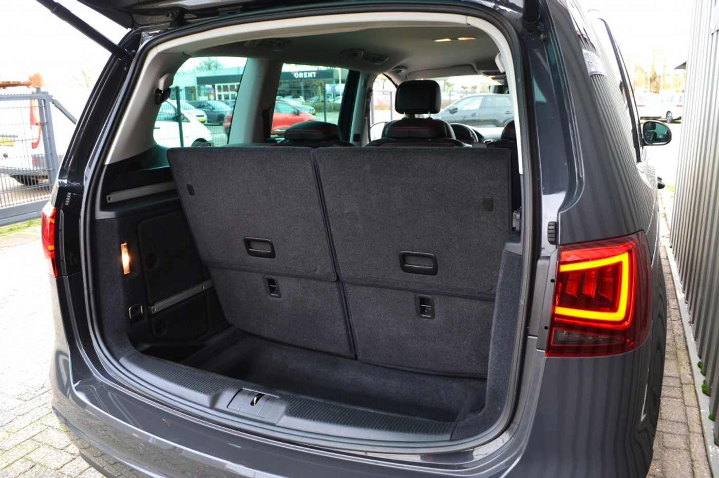 Foto van Seat Alhambra
