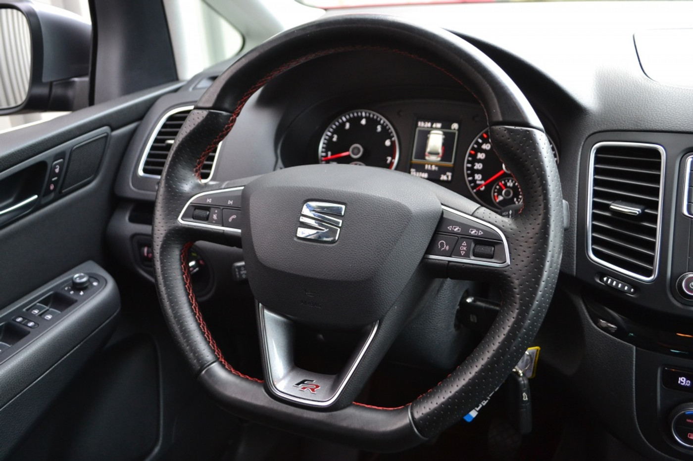 Foto van Seat Alhambra
