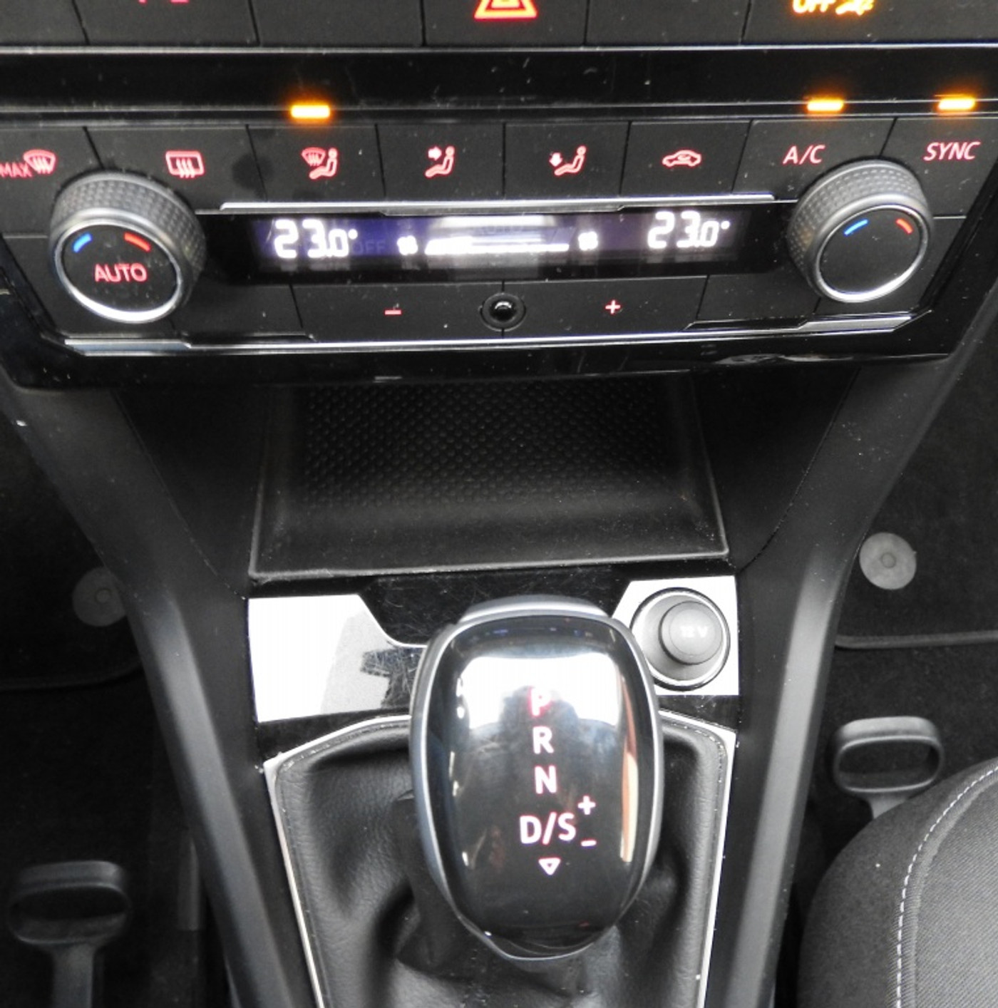 Foto van Volkswagen T-cross