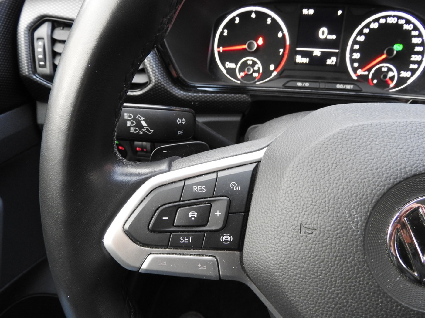 Foto van Volkswagen T-cross