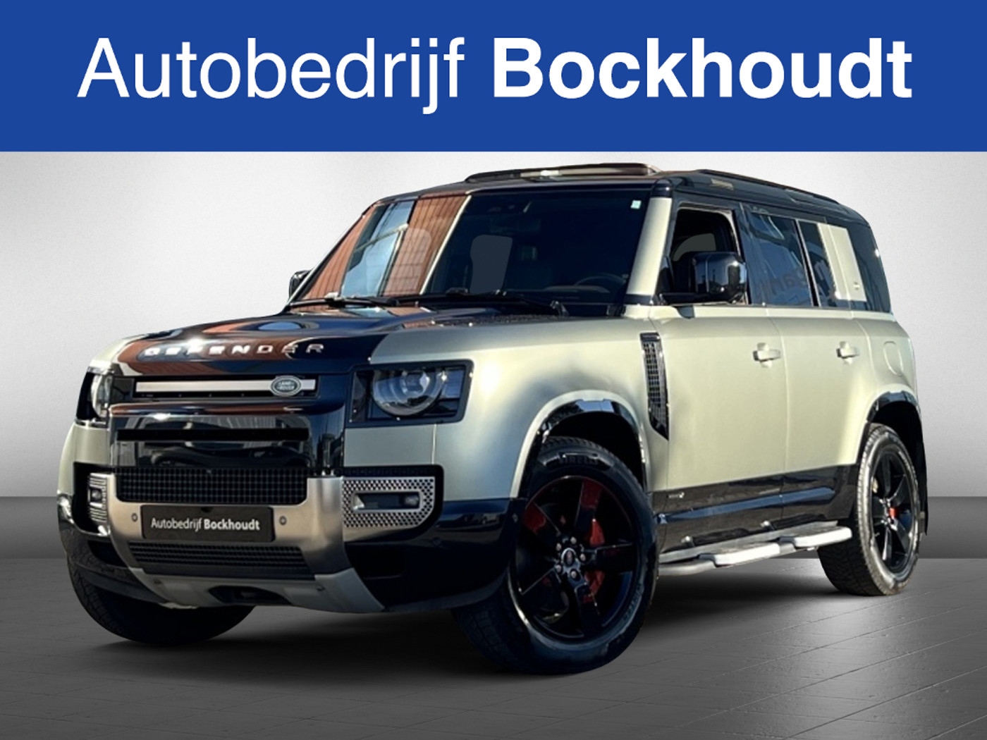 Land Rover Defender 2.0 P400e 110 | HUD | Pano | 360 Camera | PPF rondom 2022 - voorkant
