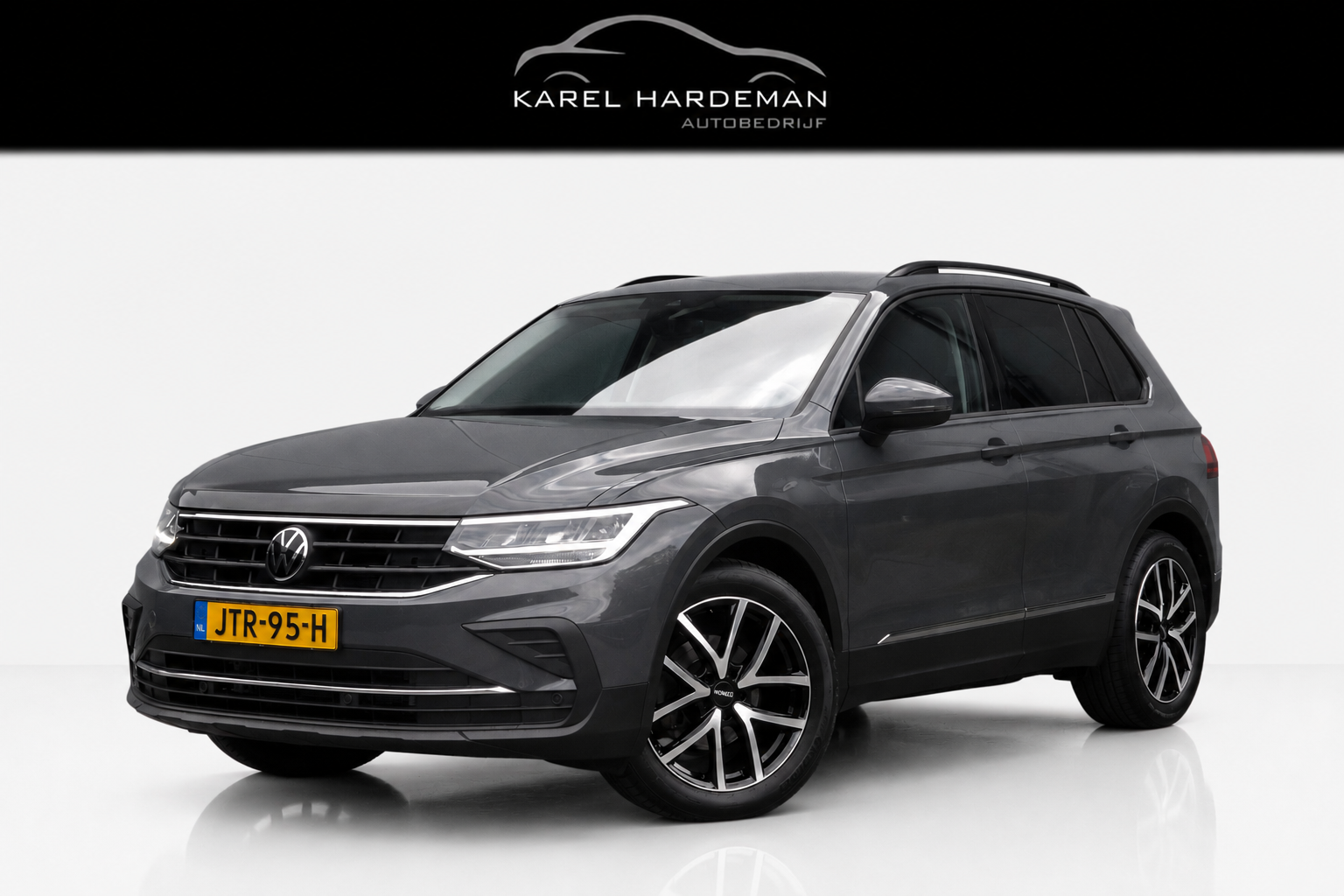 Volkswagen Tiguan 1.5 TSI Life Business | Apple Carplay | ACC | Afn. Trekhaak | Stoel & Stuurverwarming 2023 - voorkant