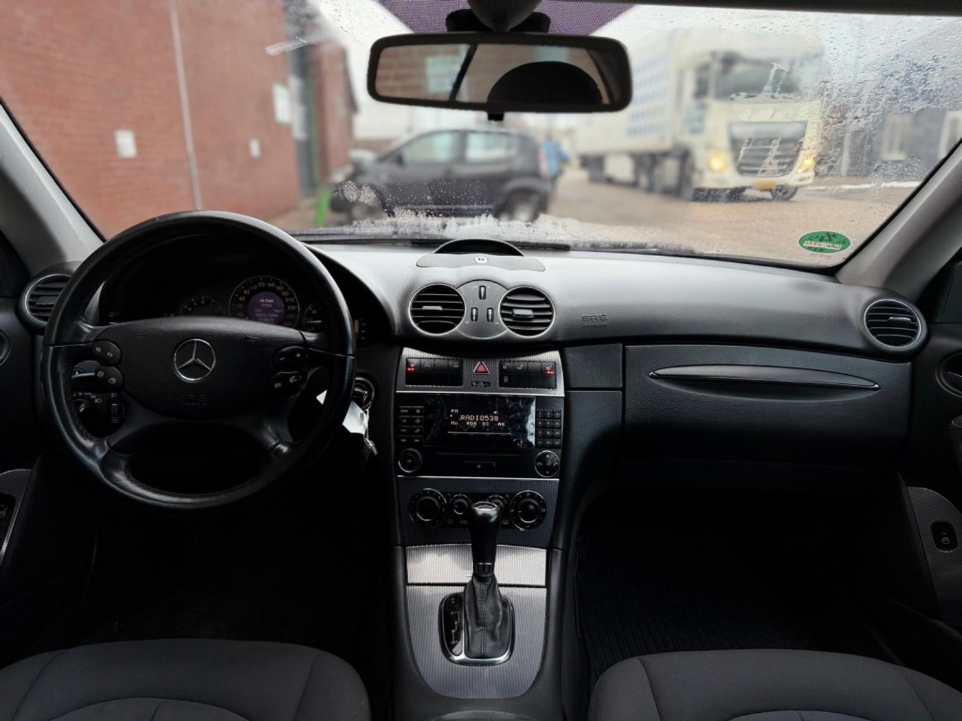Foto van Mercedes-Benz CLK 200 Kompressor