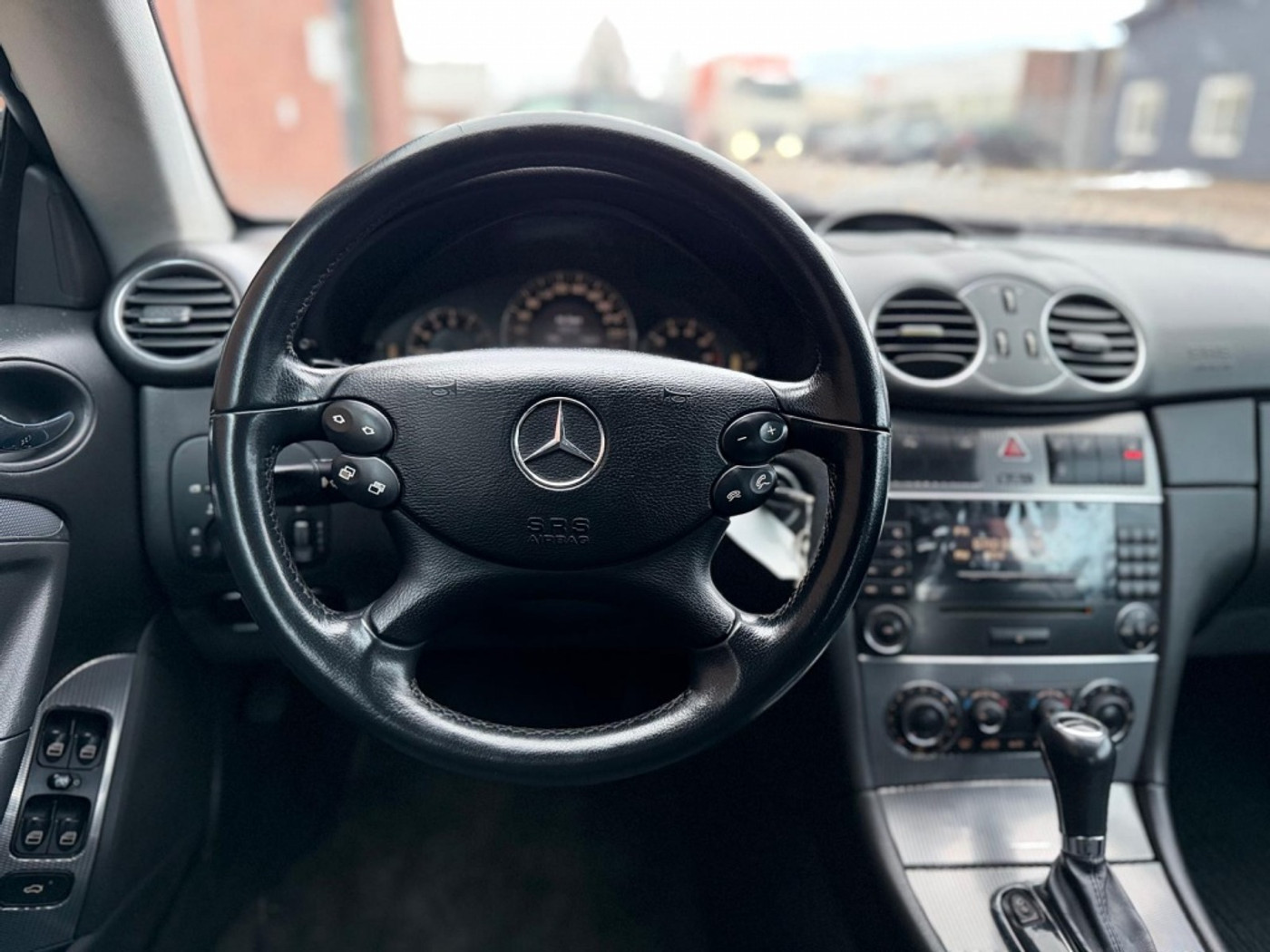Foto van Mercedes-Benz CLK 200 Kompressor