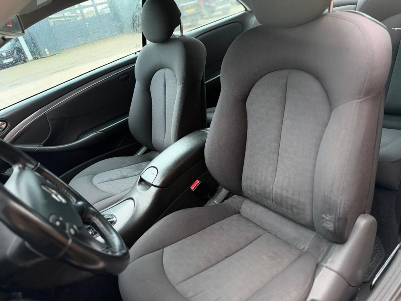 Foto van Mercedes-Benz CLK 200 Kompressor