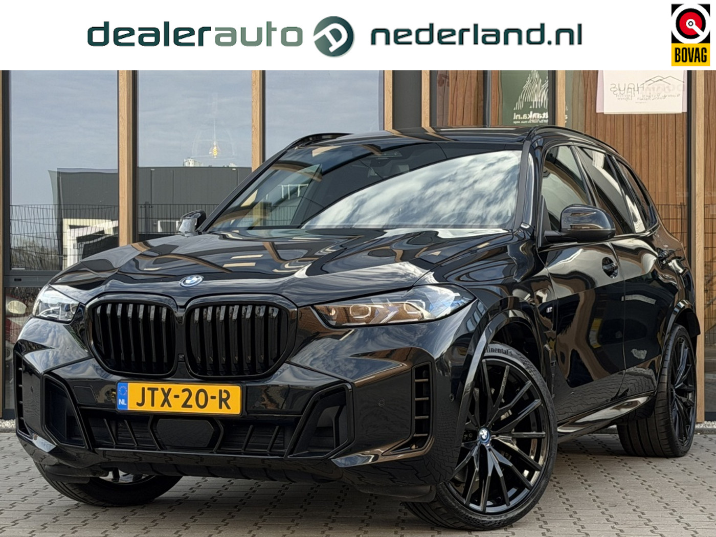 BMW X5 xDrive50e Launch Edition 2023 - voorkant