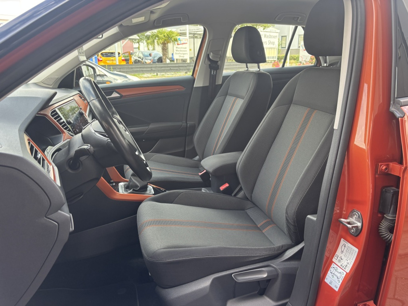Foto van Volkswagen T-roc