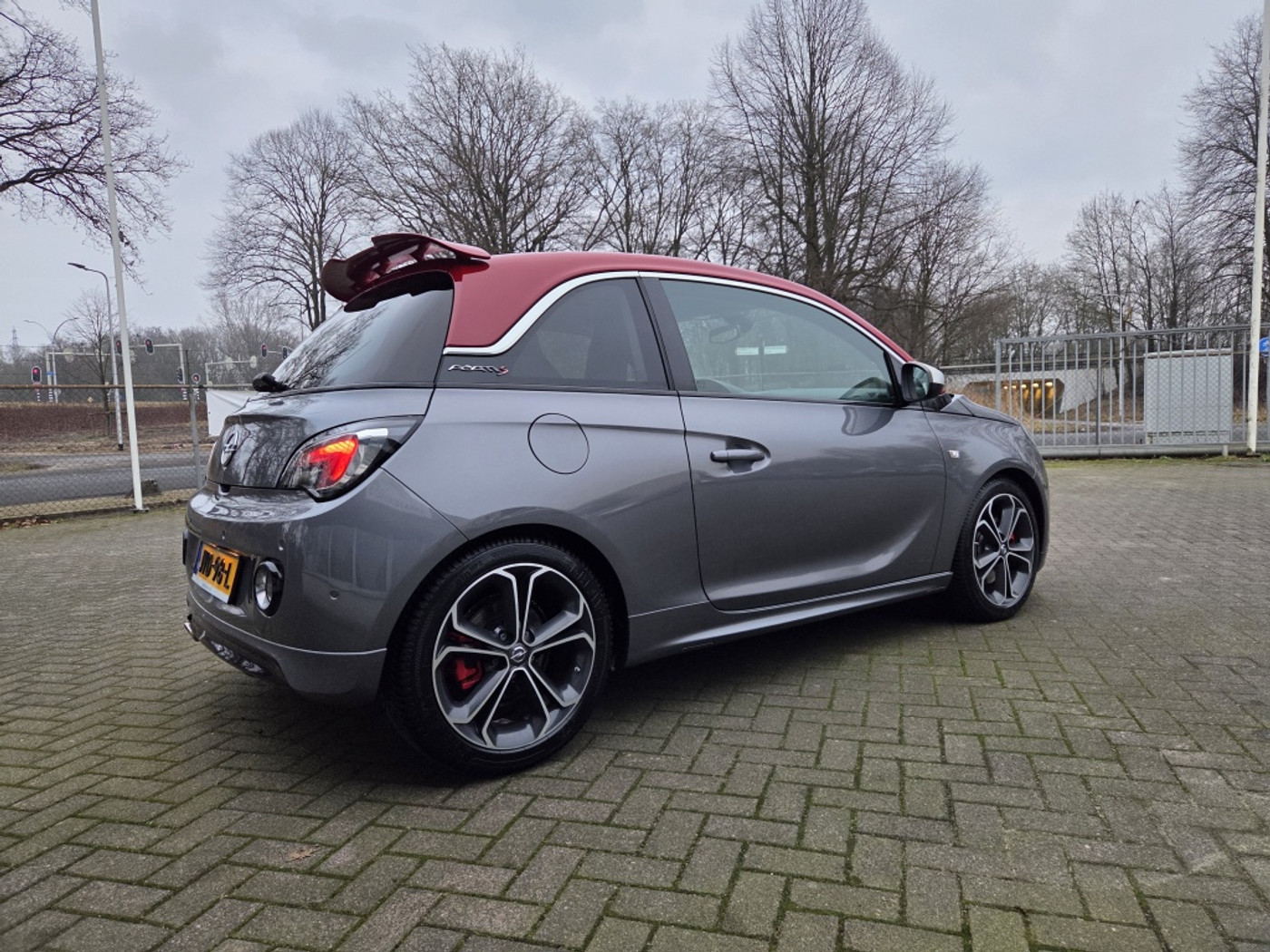 Foto van Opel Adam