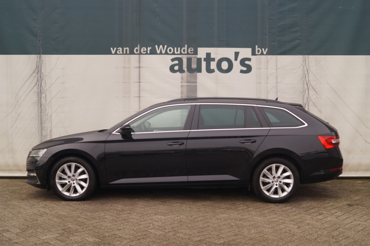 Skoda Superb 1.4 TSI iV Business Edition Plus 2022 - voorkant