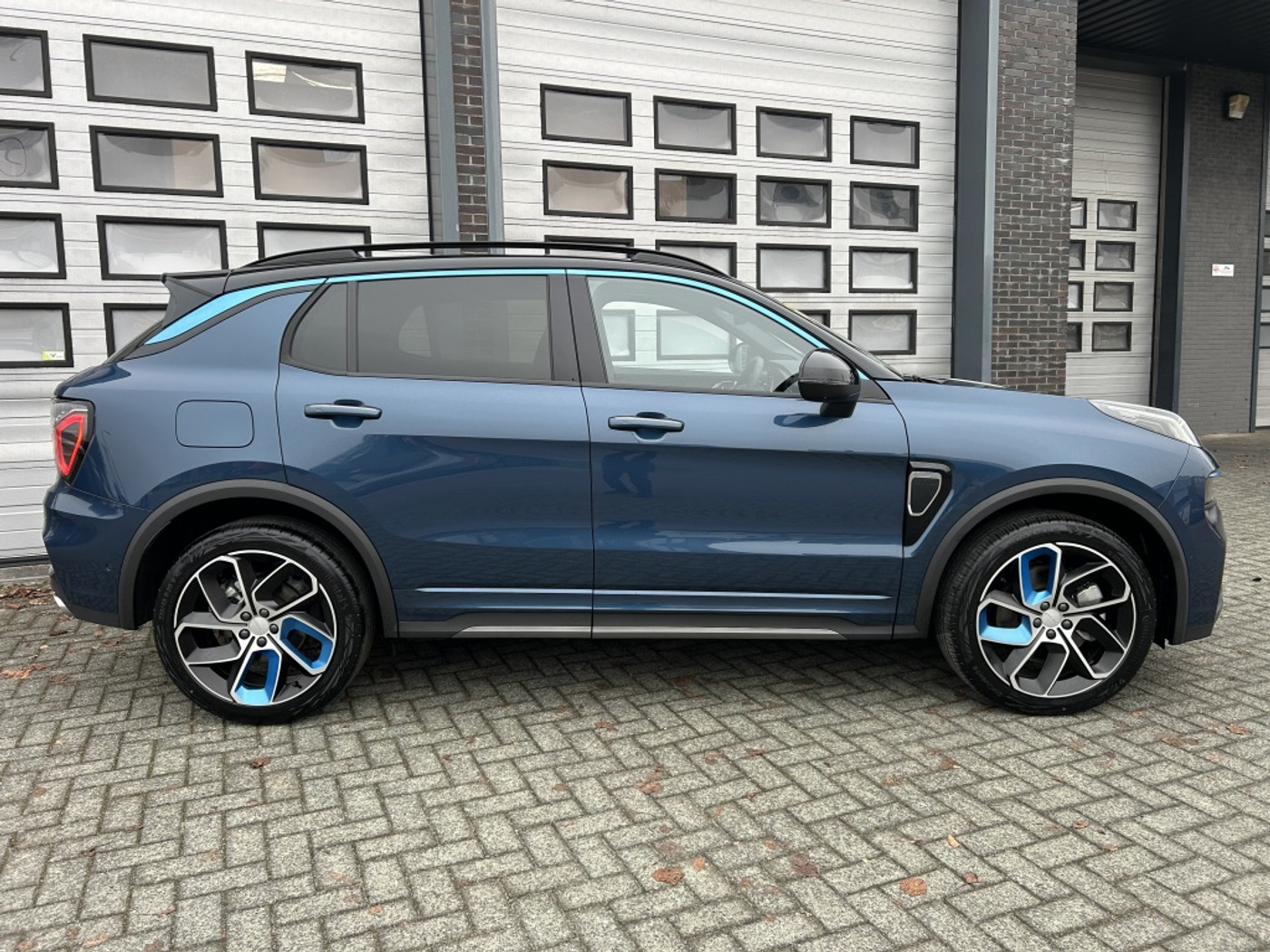 Foto van Lynk&co LYNK & Co 01