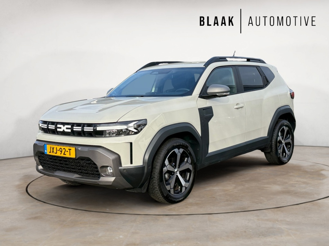 Dacia Duster 1.2 TCe 130 Journey Pack Winter | Pack Parking | Draadloos Apple 2024 - voorkant