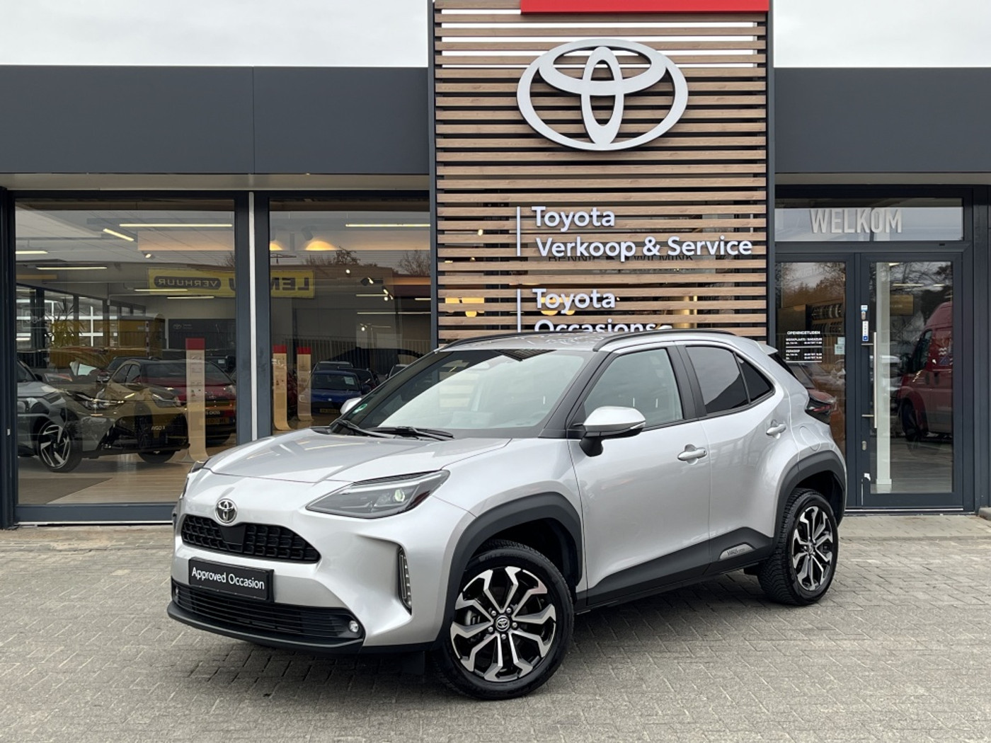 Toyota Toyota Yaris Cross 1.5 Hybrid 130 Dynamic | Stuur en Stoelverwarming | All Seasons 2025 - voorkant