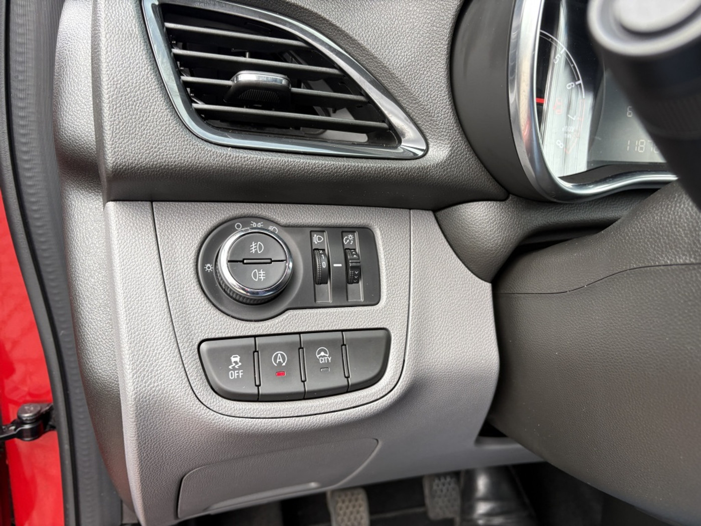 Foto van Opel Karl / Viva