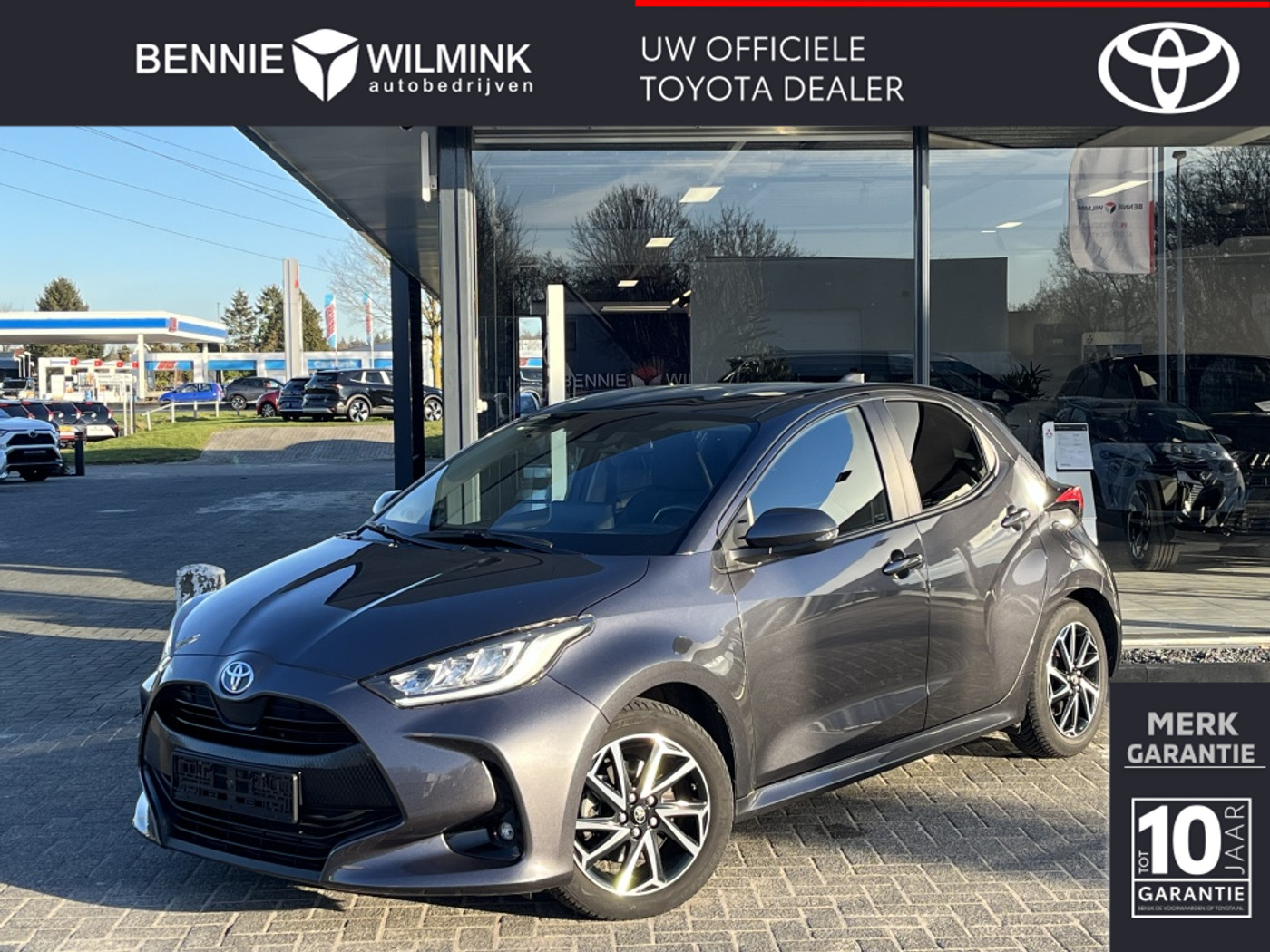Toyota Toyota Yaris 1.5 Hybrid Dynamic | Parkeersensoren | Camera | Carplay 2023 - voorkant