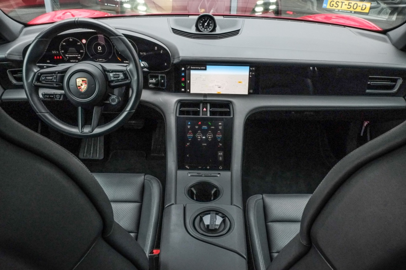 Foto van Porsche Taycan
