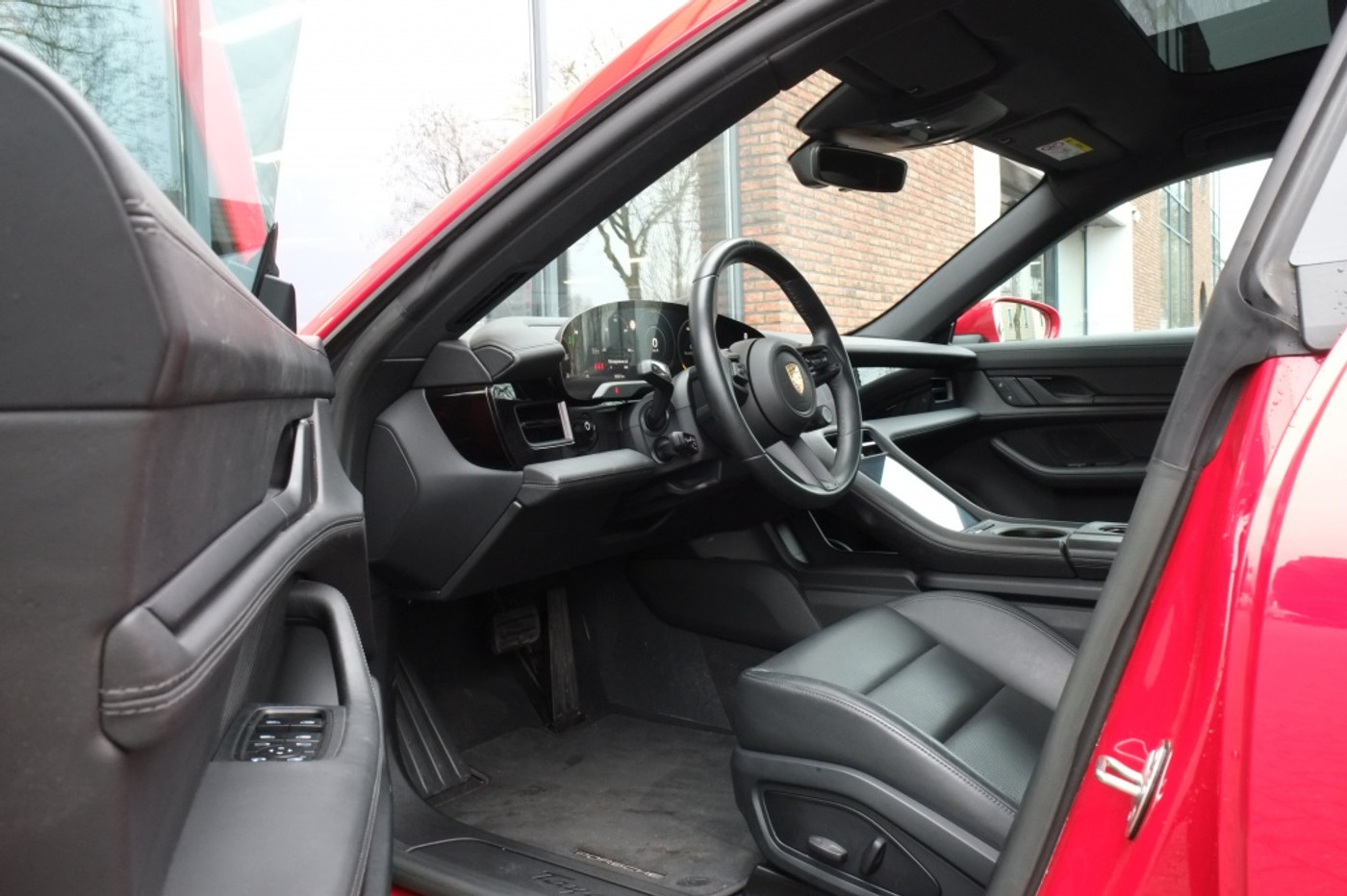 Foto van Porsche Taycan