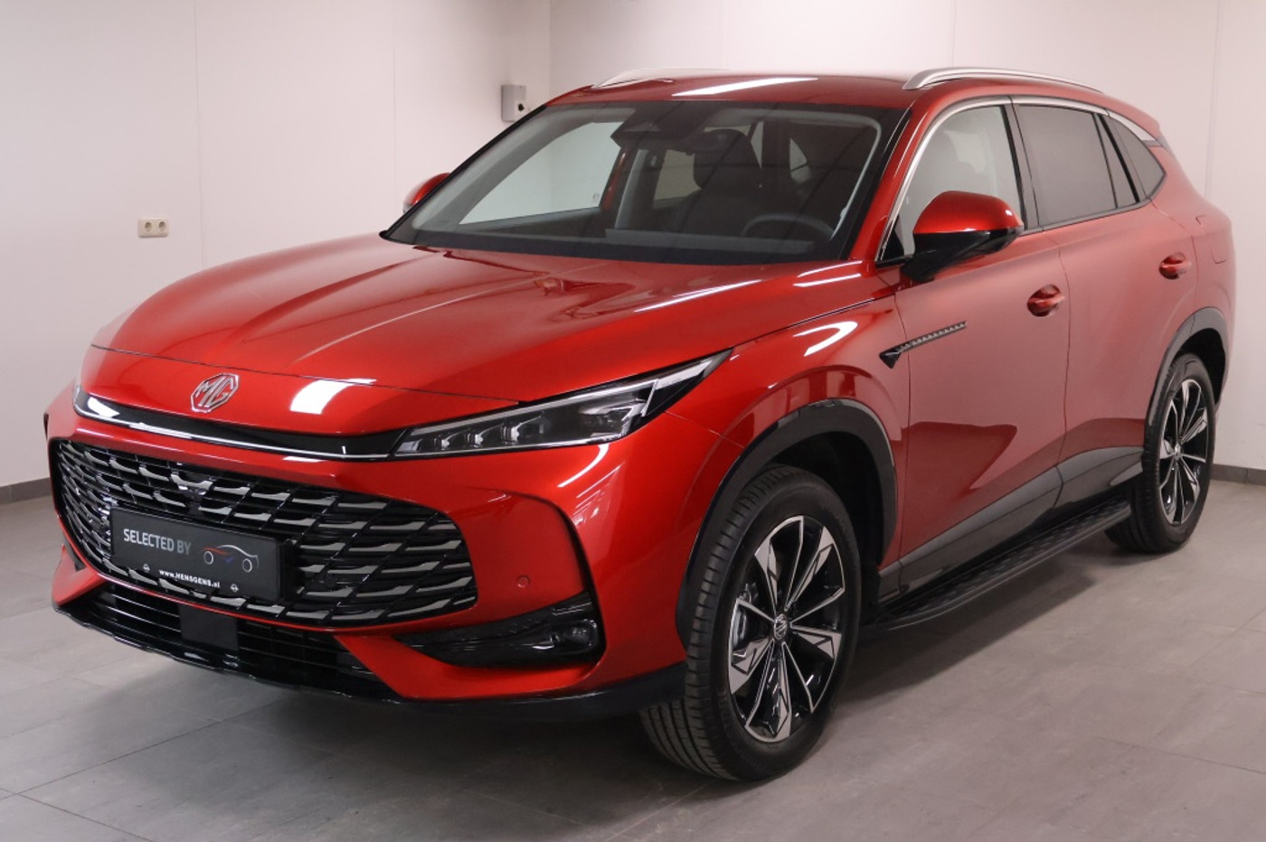 MG MG HS 1.5 Luxury PHEV | Plug-in | €7.600 Voordeel 2026 - voorkant