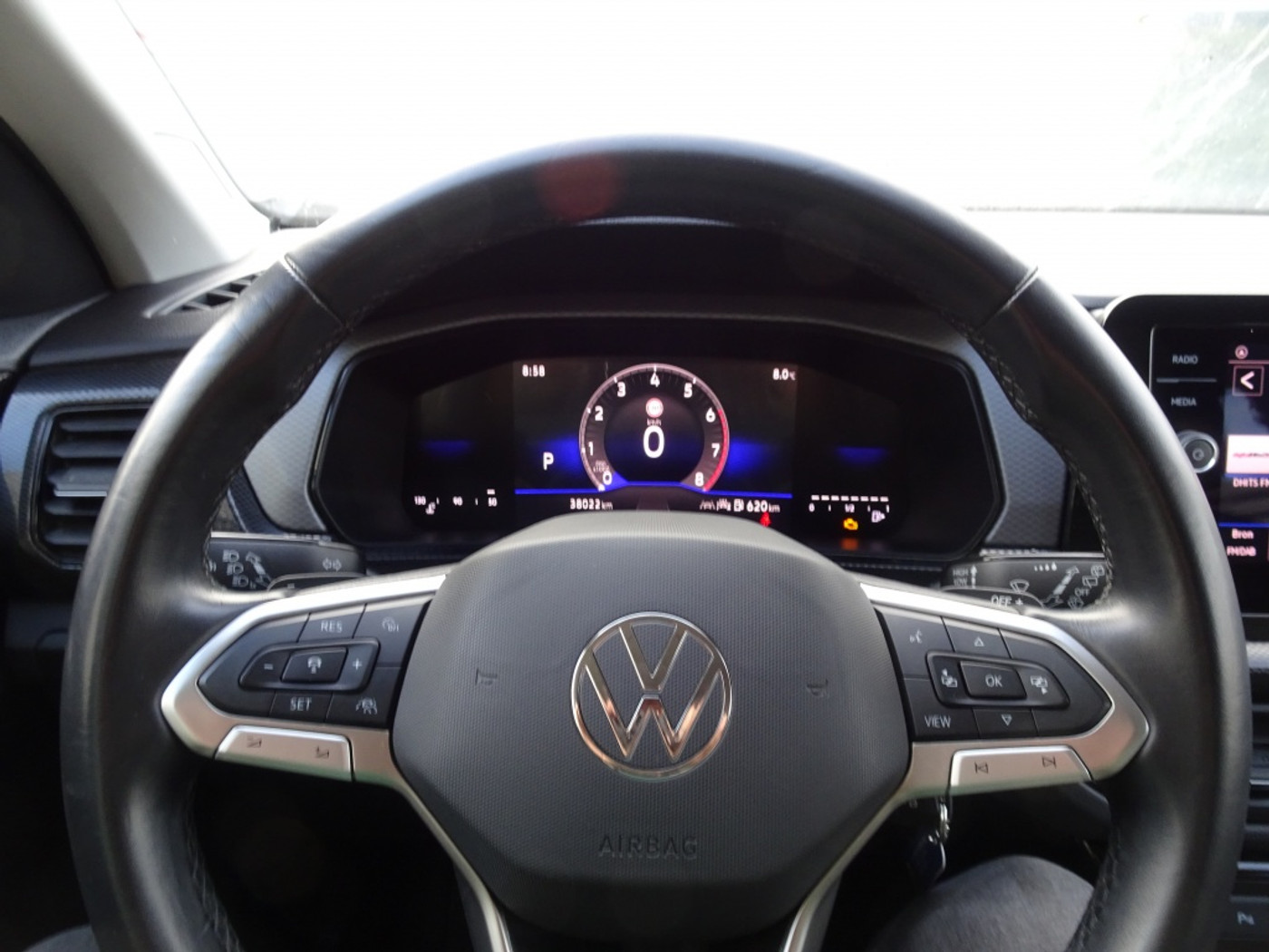 Foto van Volkswagen T-cross