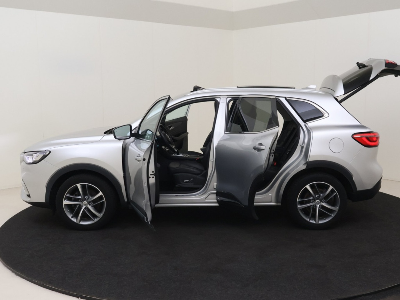 Foto van MG MG Ehs Plug-in Hybrid