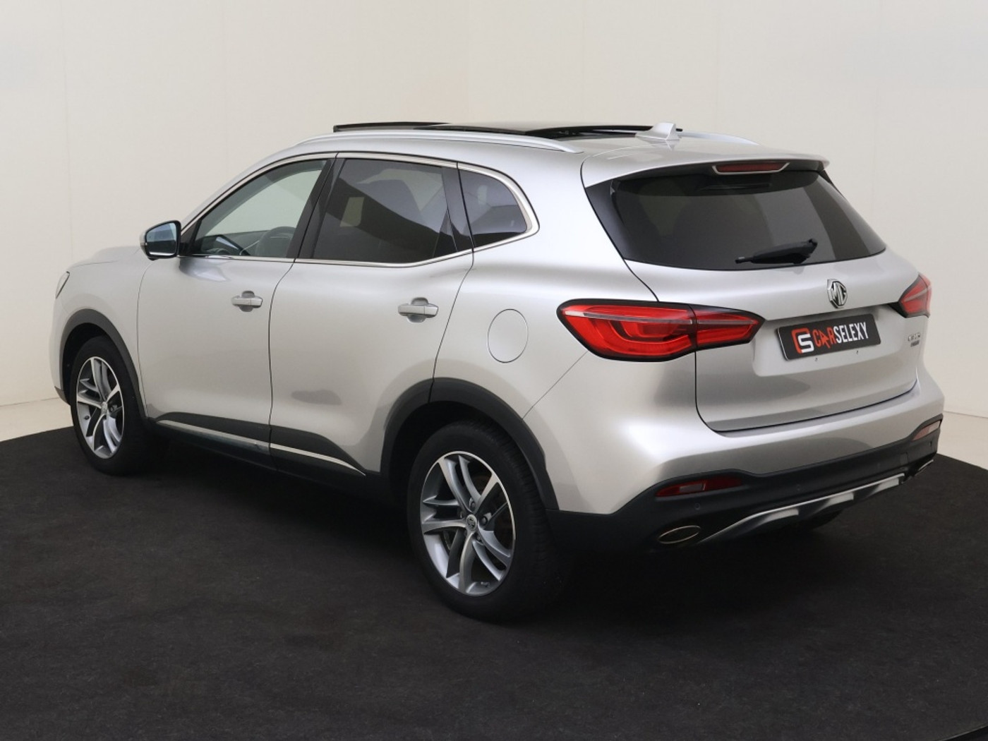 Foto van MG MG Ehs Plug-in Hybrid