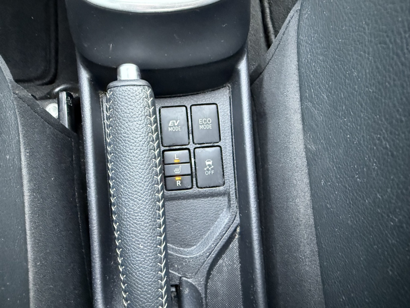 Foto van Toyota Toyota Yaris Hybrid