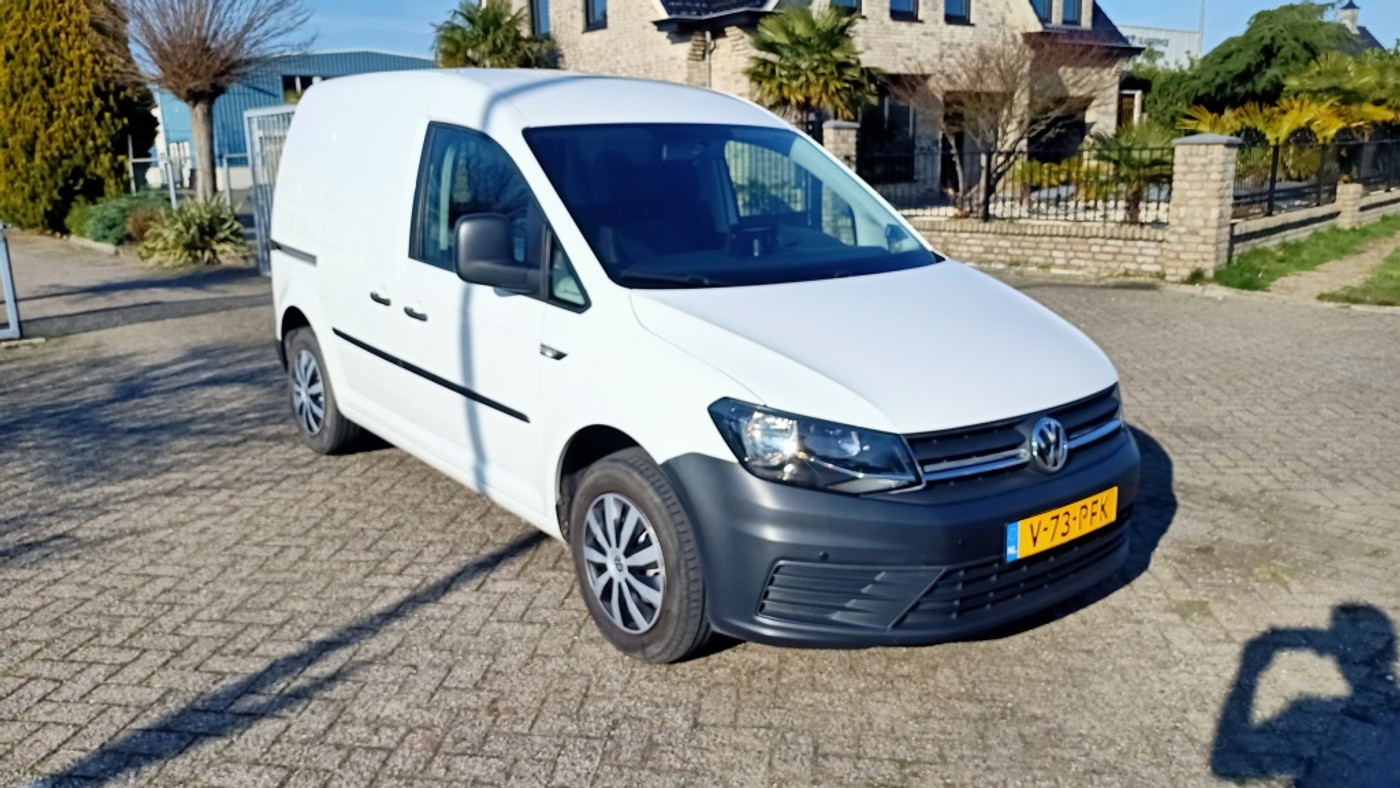 Volkswagen Caddy 1.2 TSI L1H1 BMT Com 2018 - voorkant