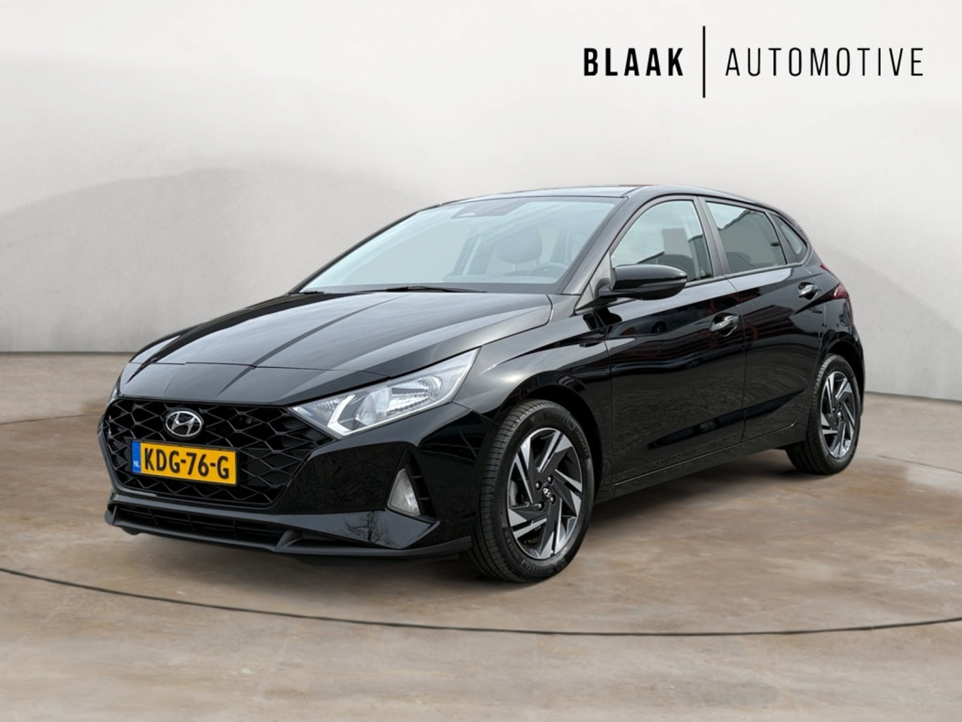 Hyundai I20 1.0 T-GDI Comfort | apple/android auto | lm-velgen 2023 - voorkant