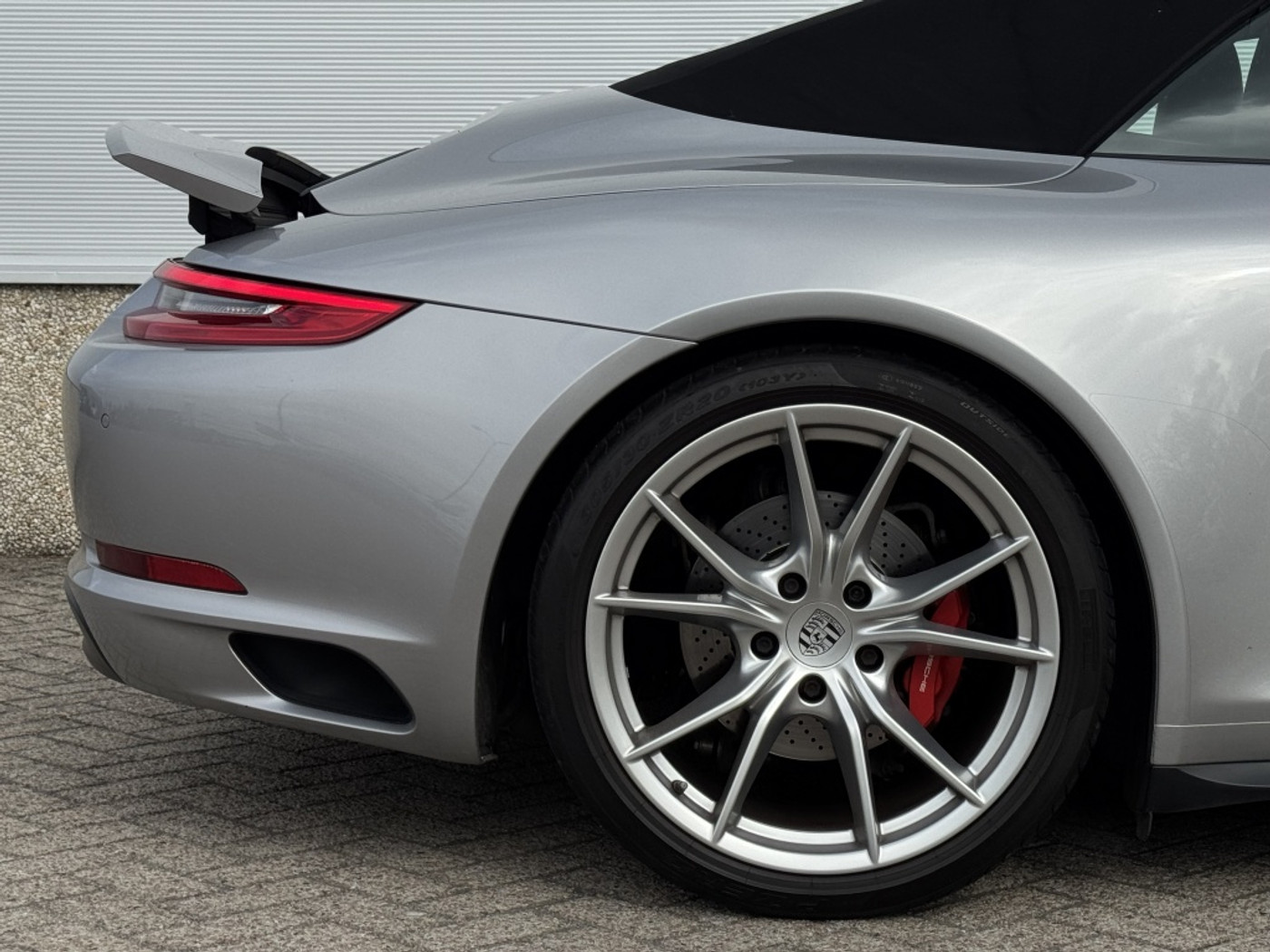 Foto van Porsche 911 Carrera 4s