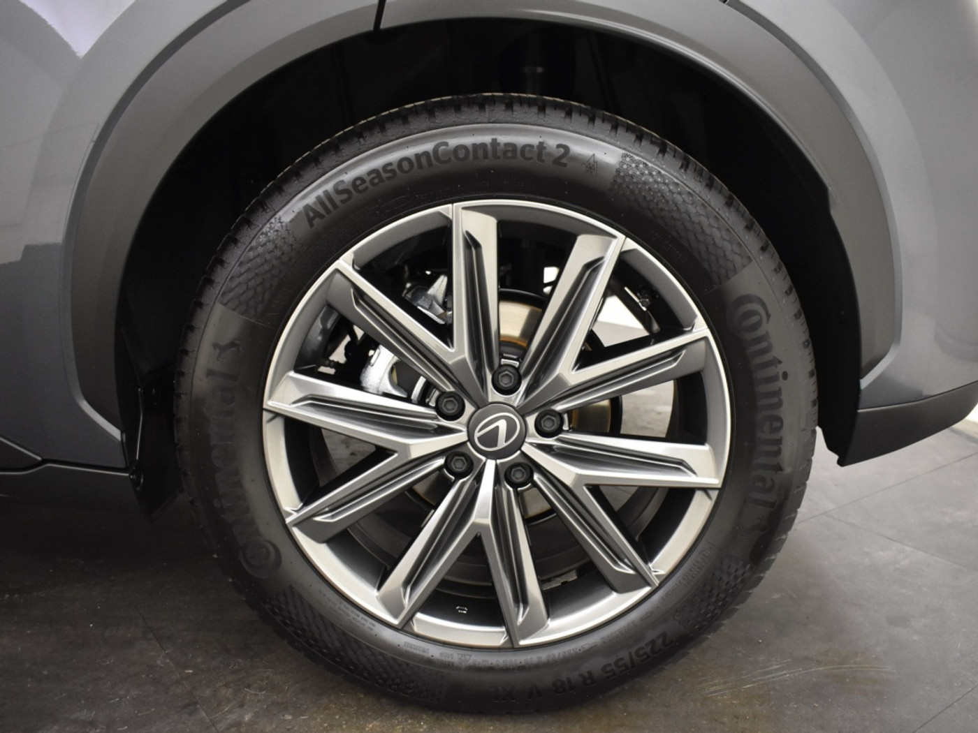 Foto van Lexus LBX