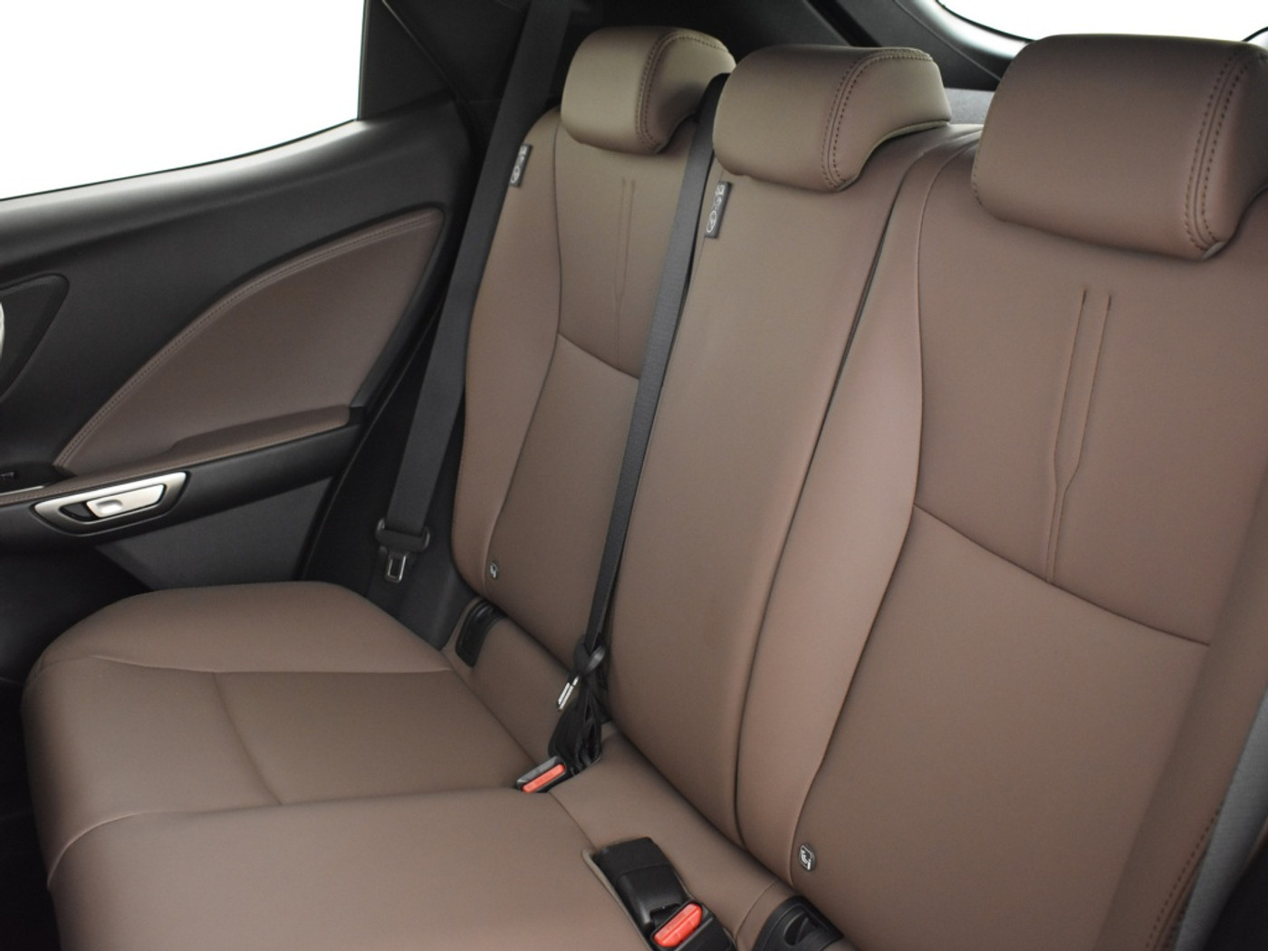 Foto van Lexus LBX