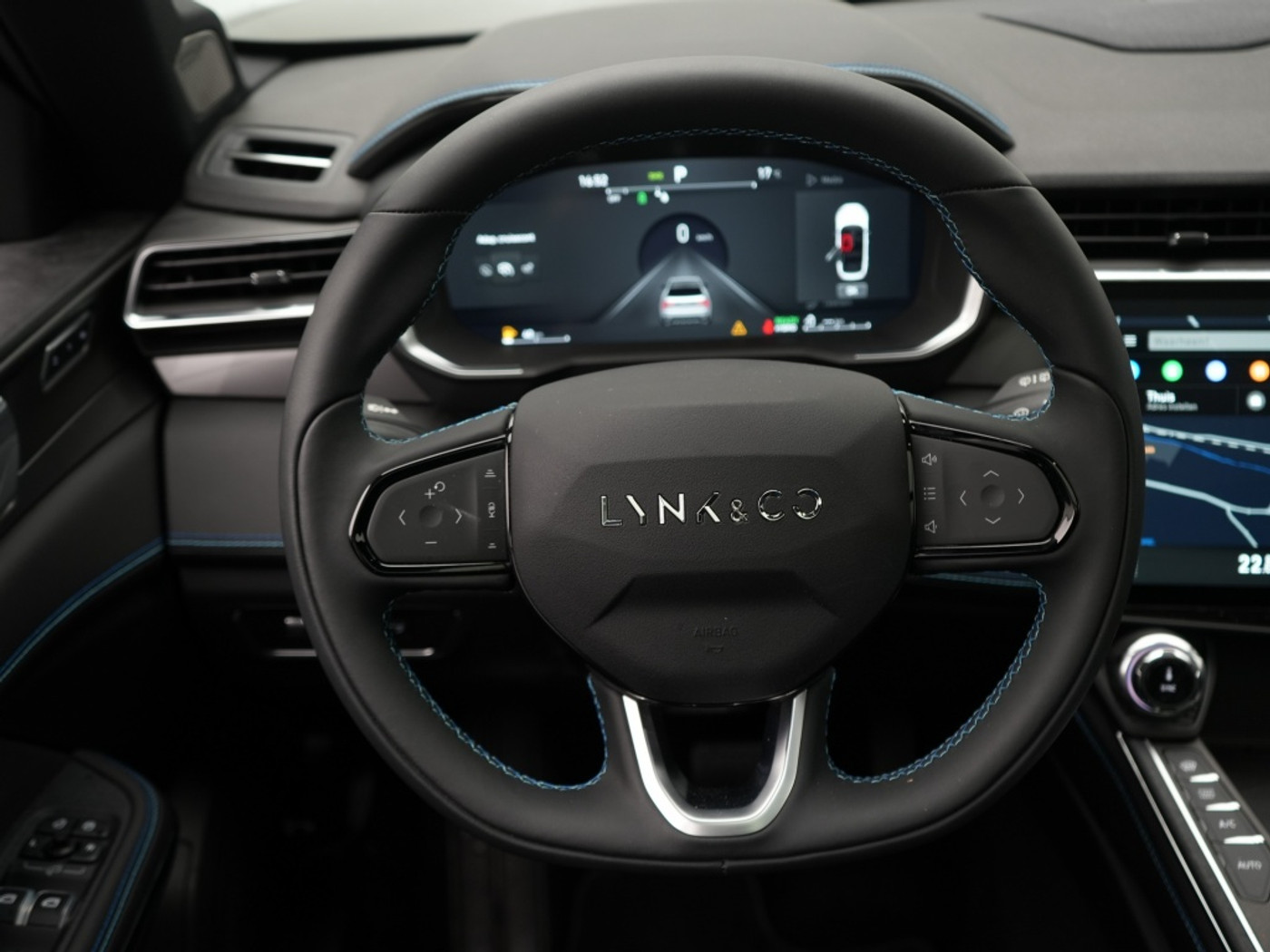 Foto van Lynk&co LYNK & Co 01