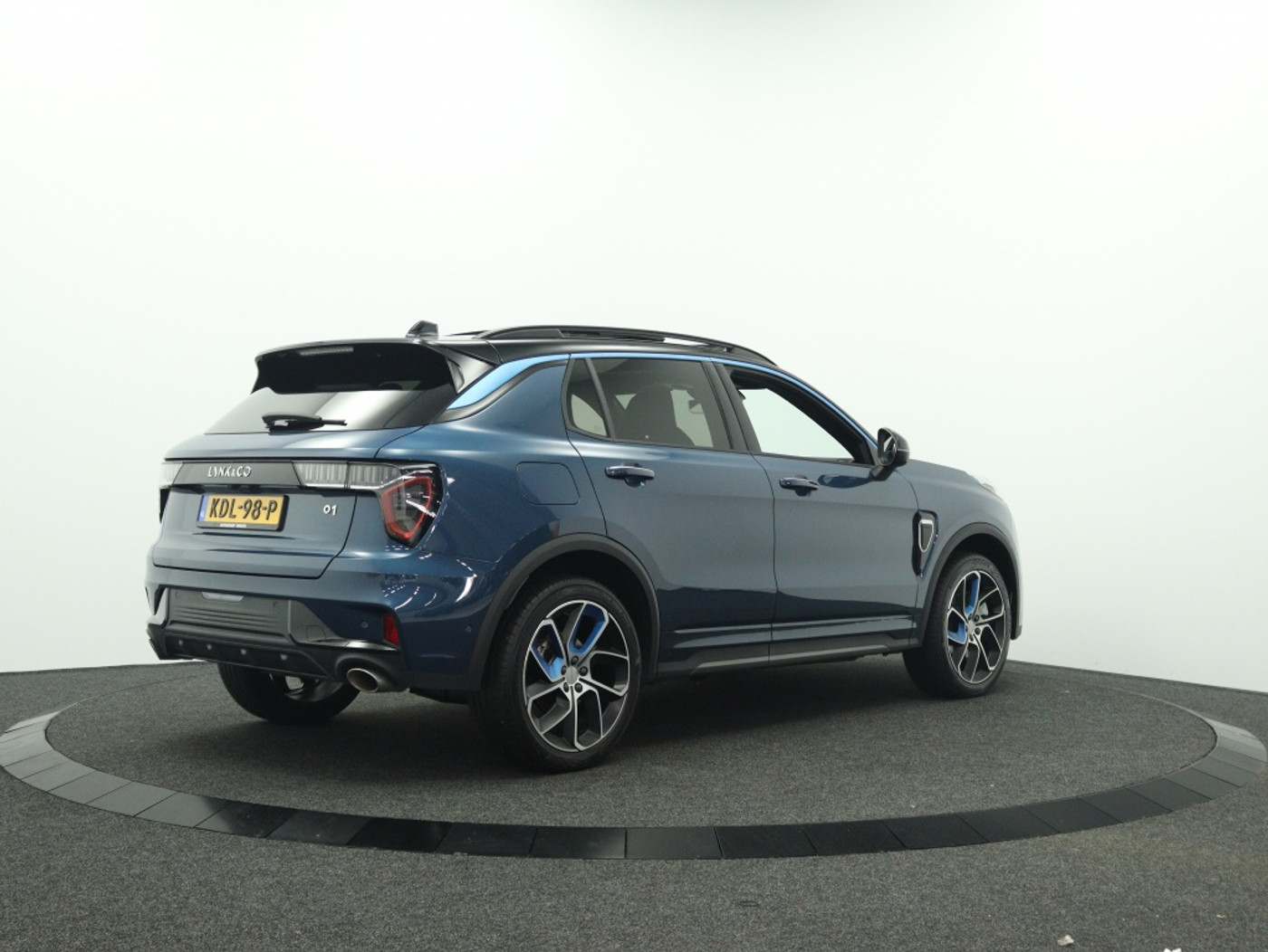 Foto van Lynk&co LYNK & Co 01