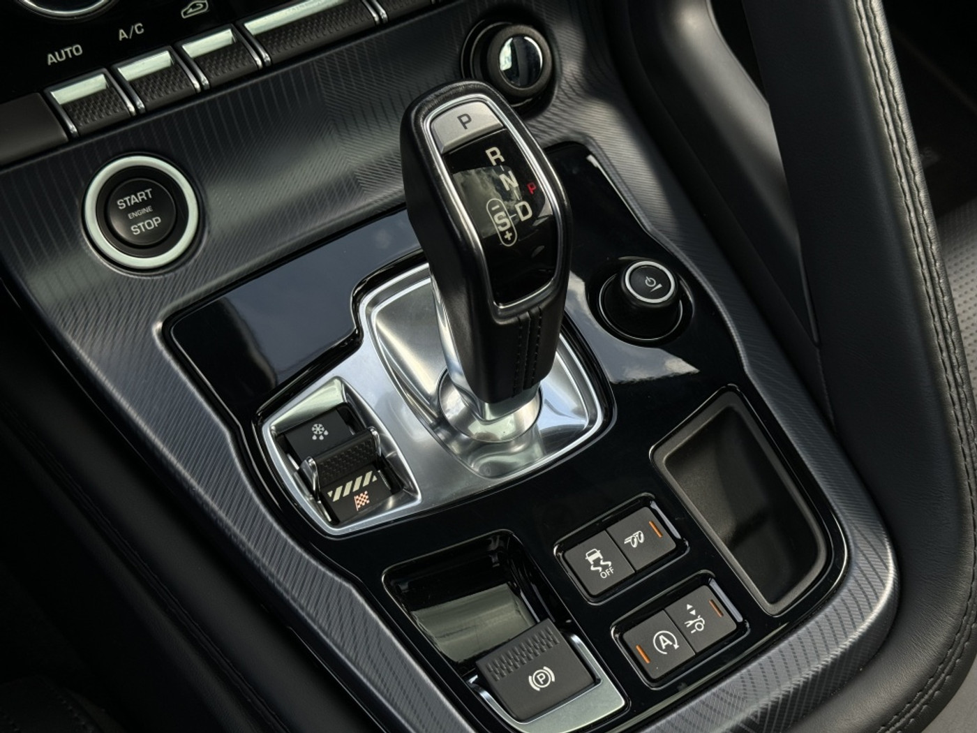 Foto van Jaguar Jaguar F-type
