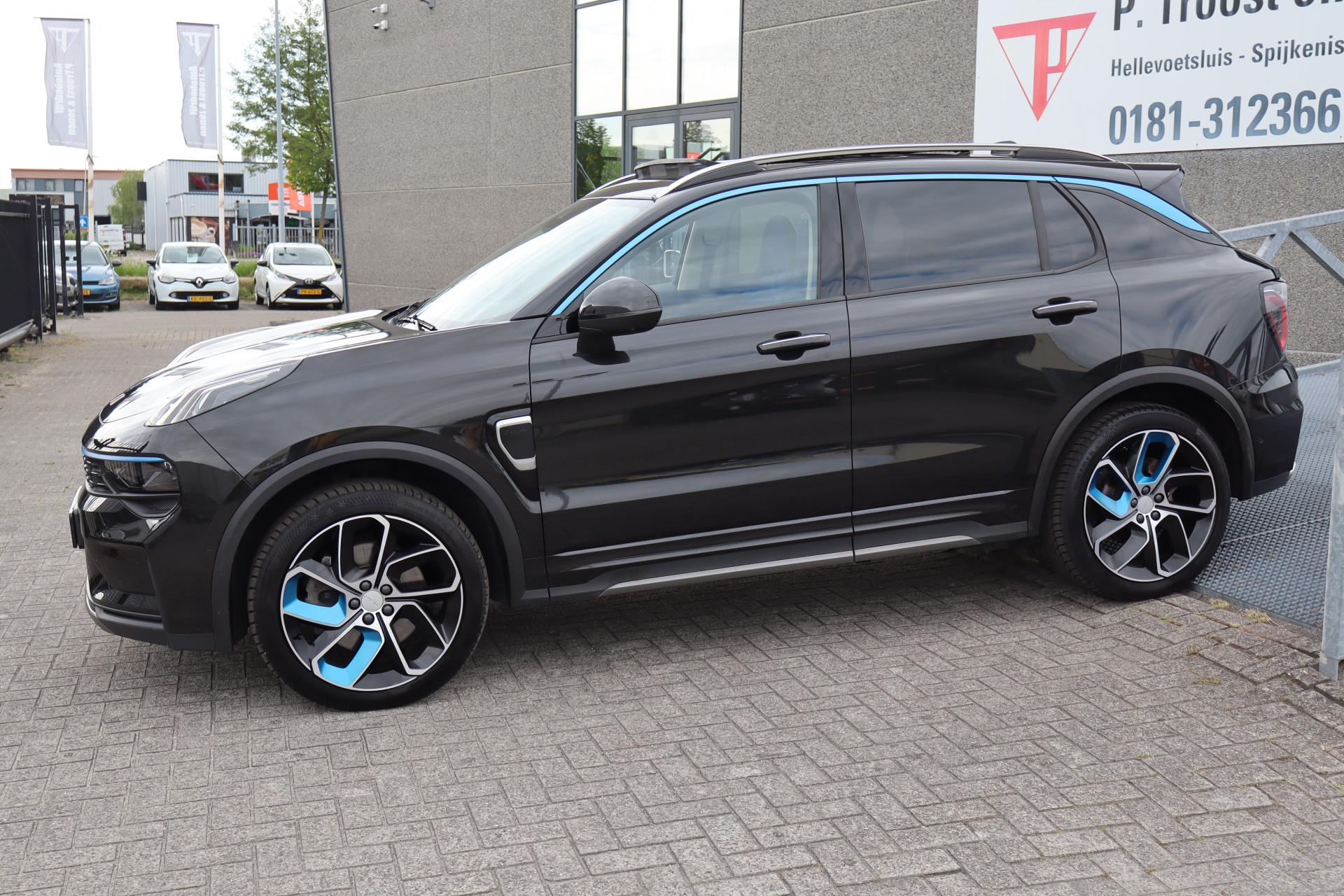 Foto van Lynk&co LYNK & Co 01