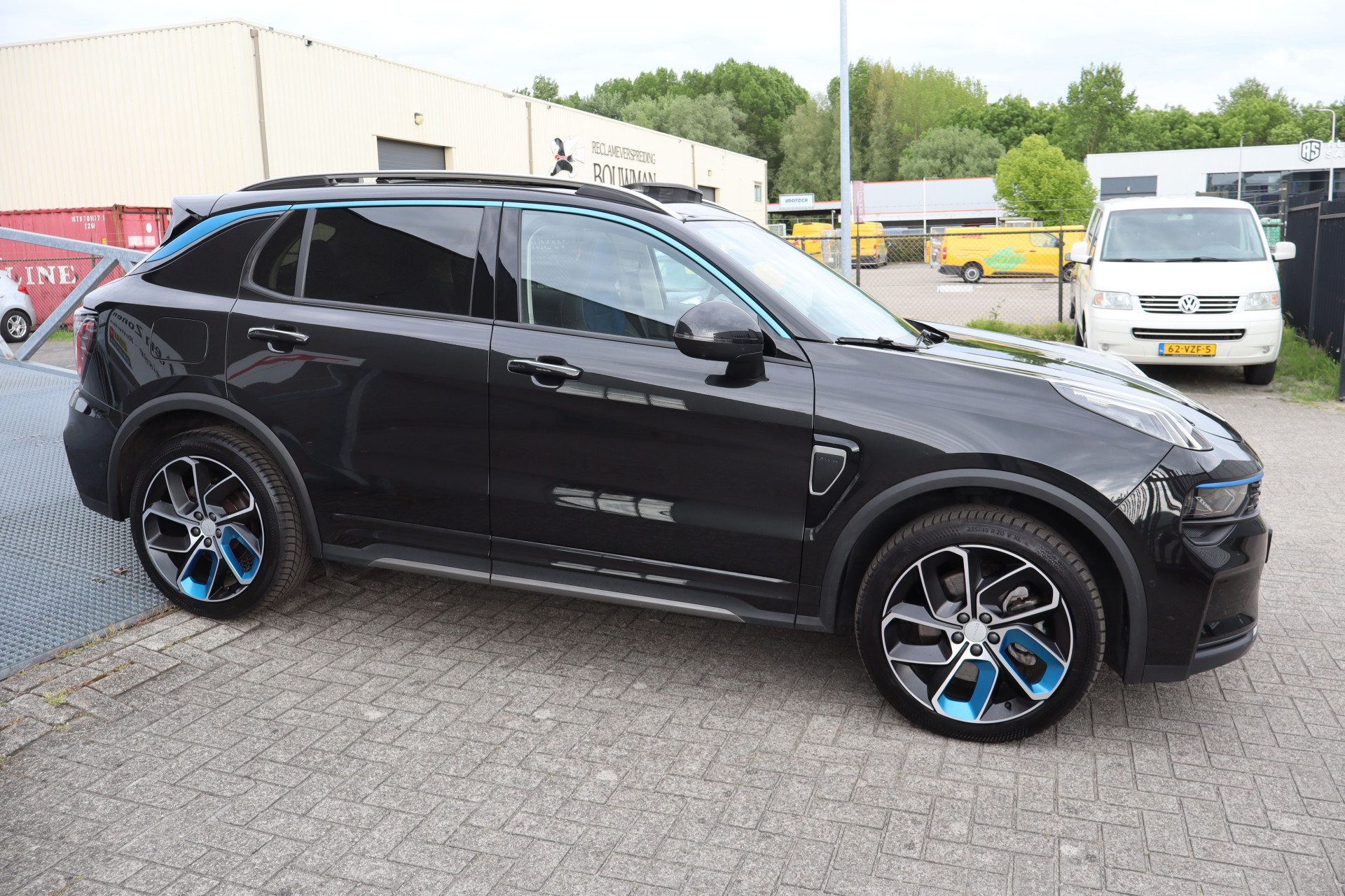 Foto van Lynk&co LYNK & Co 01