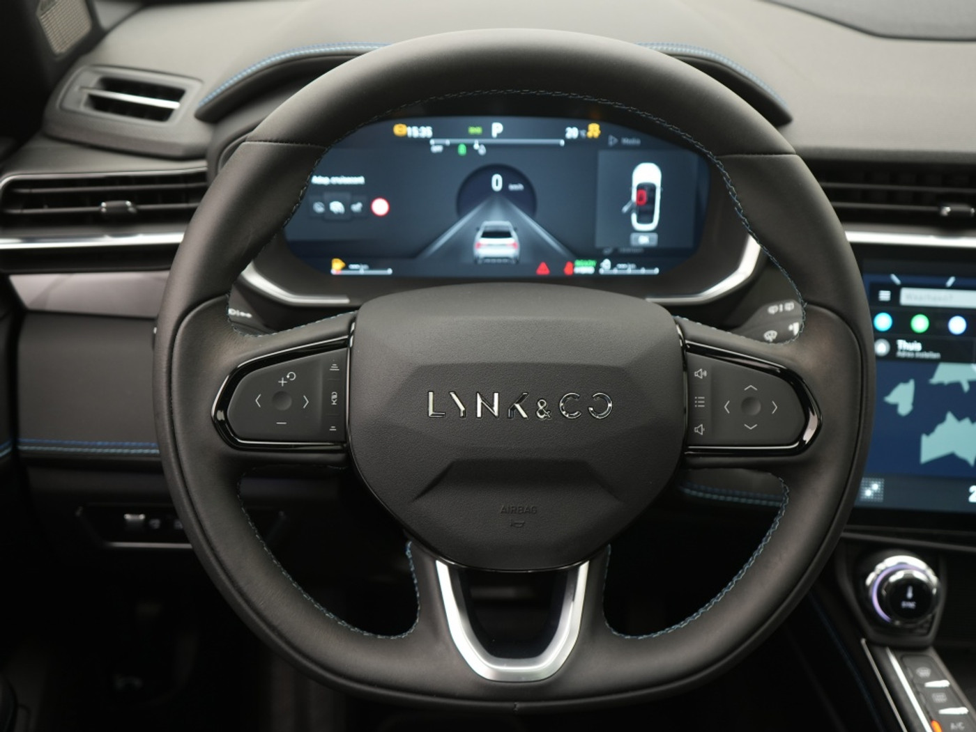 Foto van Lynk&co LYNK & Co 01
