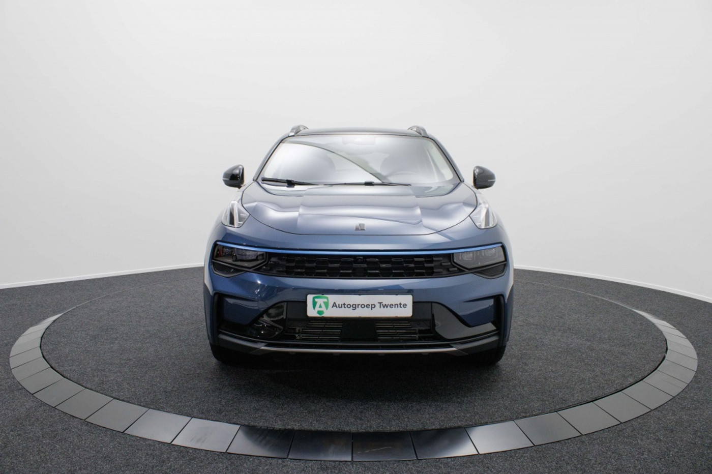 Foto van Lynk&co LYNK & Co 01