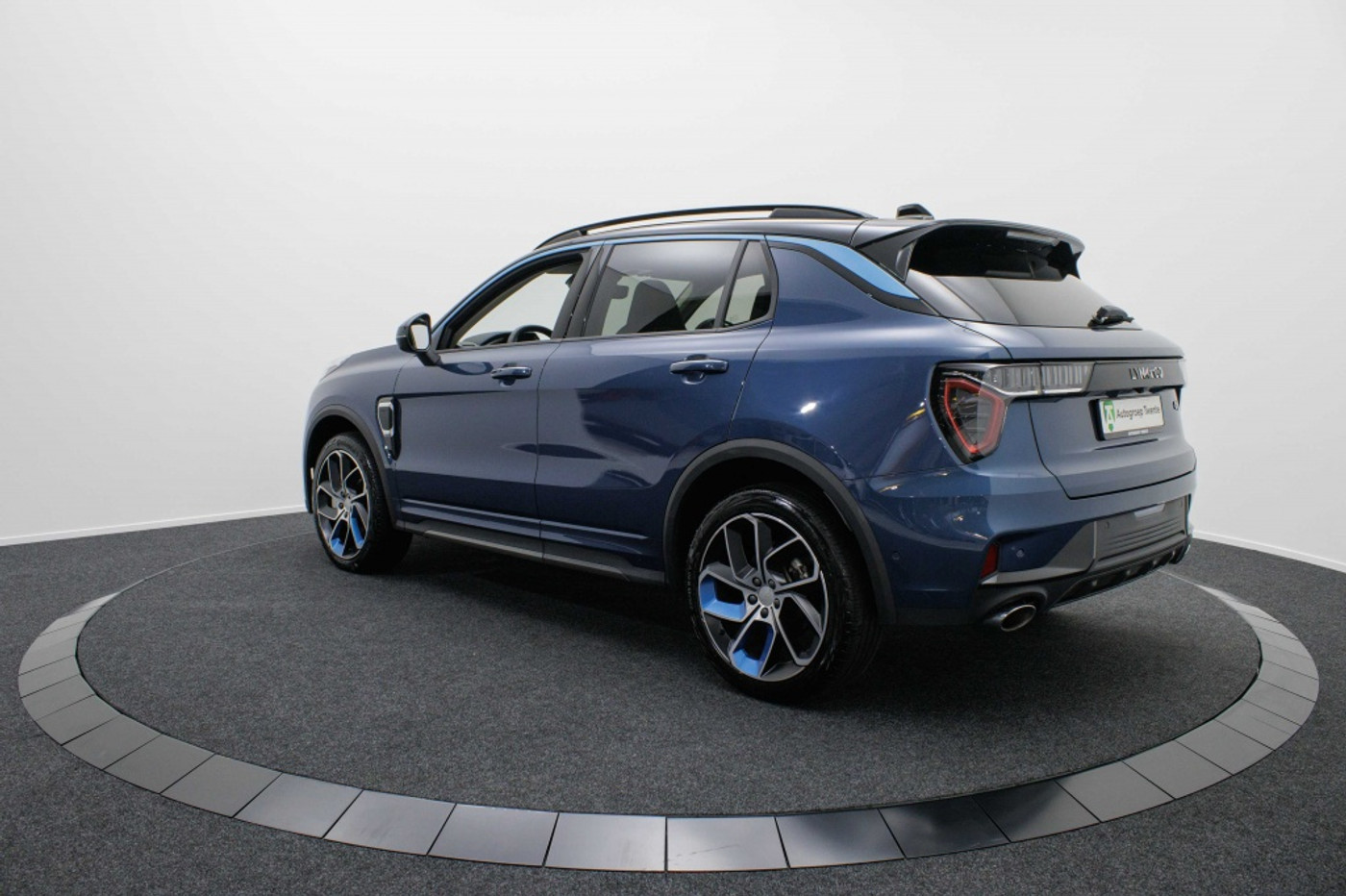 Foto van Lynk&co LYNK & Co 01