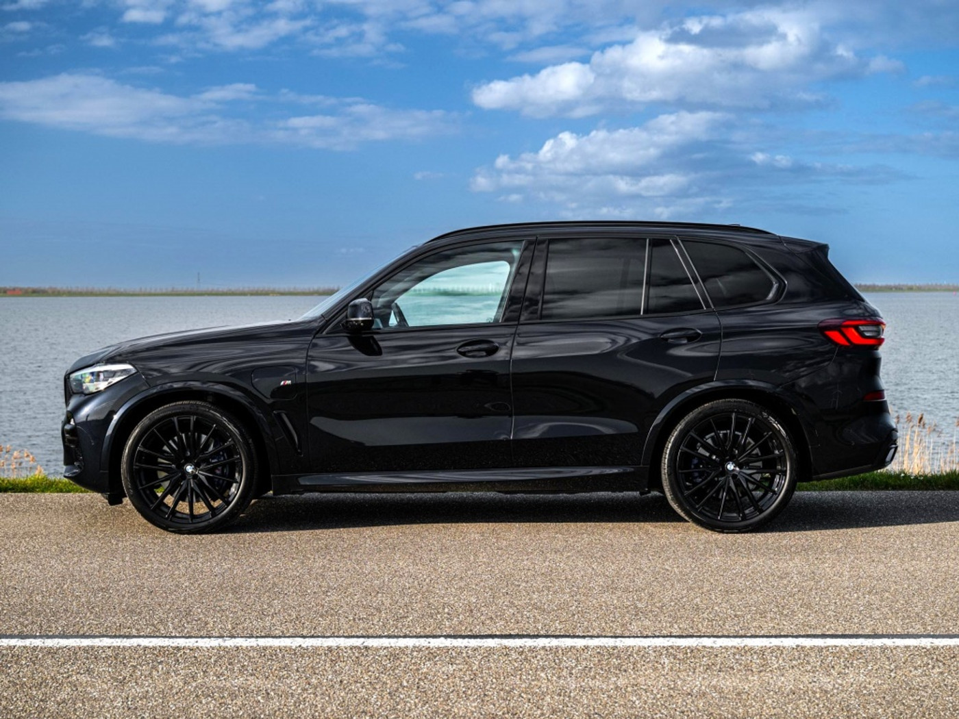 Foto van BMW X5 Xdrive45e