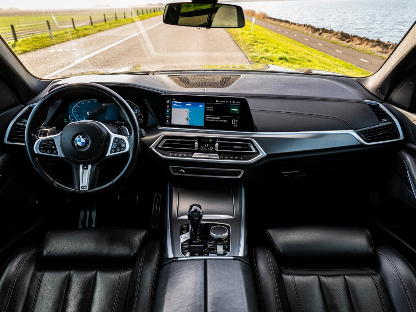 Foto van BMW X5 Xdrive45e