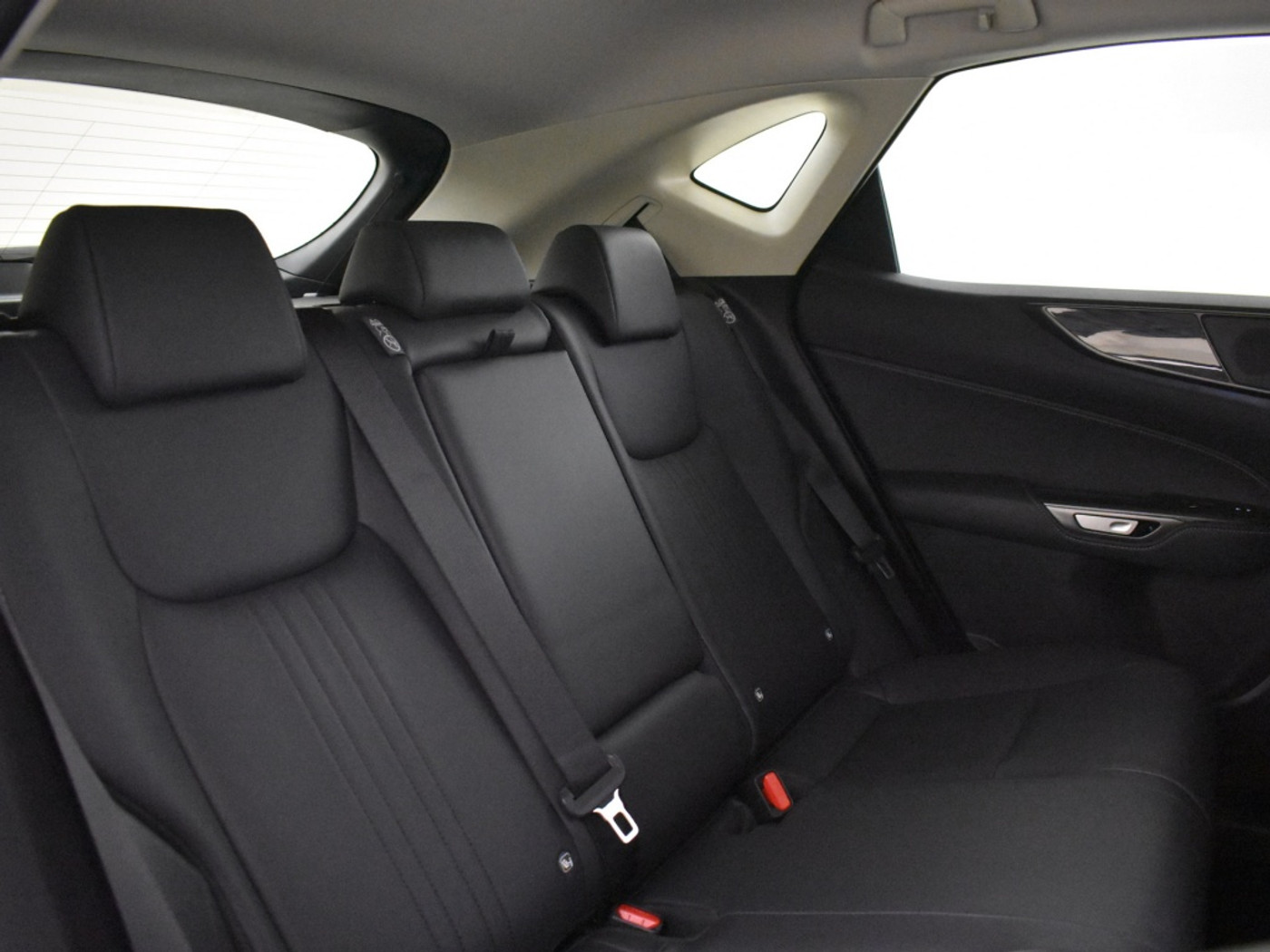 Foto van Lexus Lexus Nx450h+