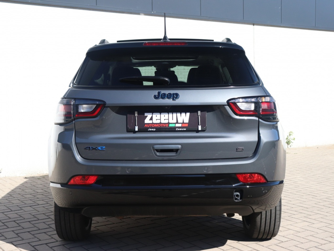 Foto van Jeep Compass