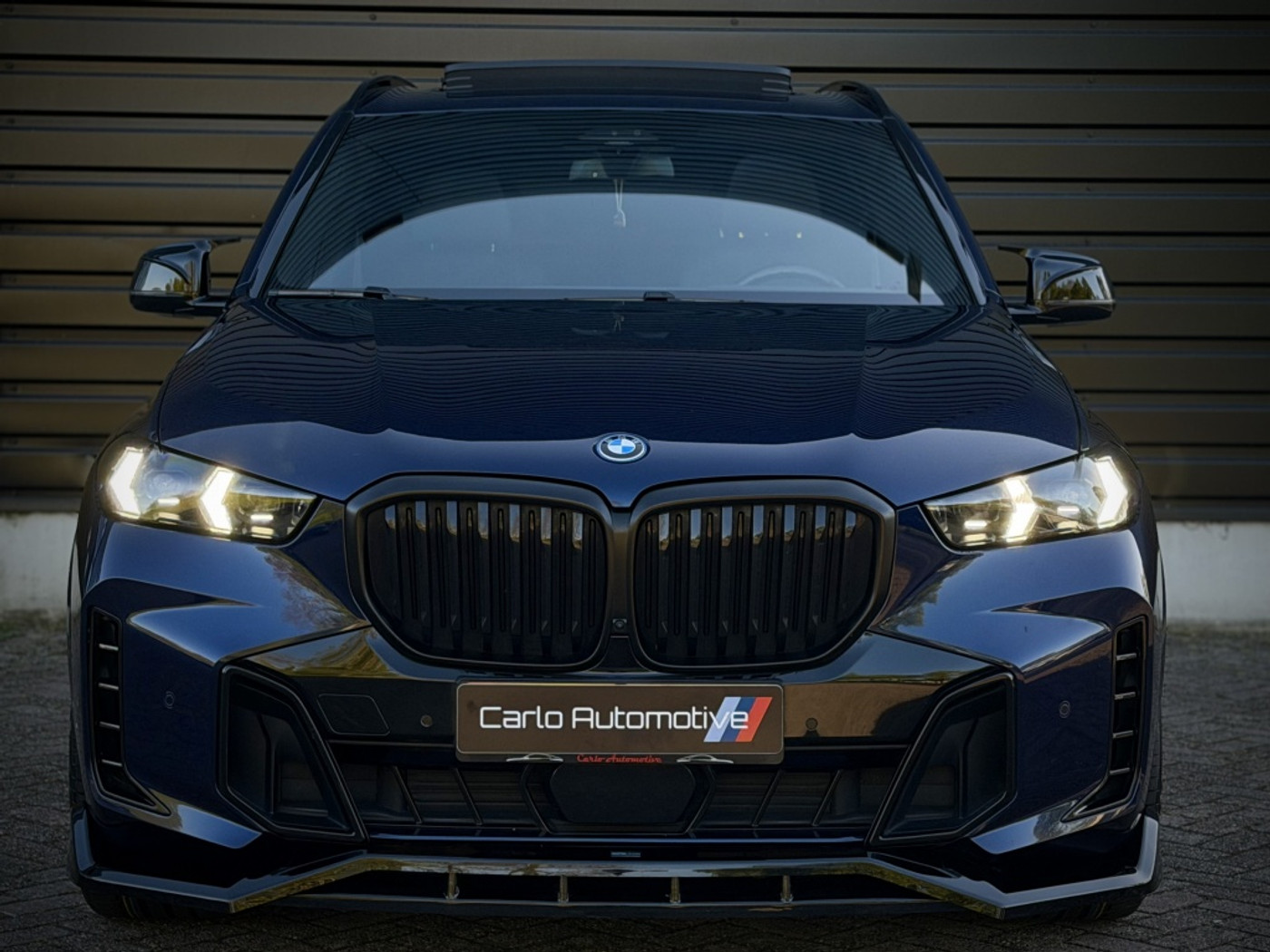 Foto van BMW X5 Xdrive50e