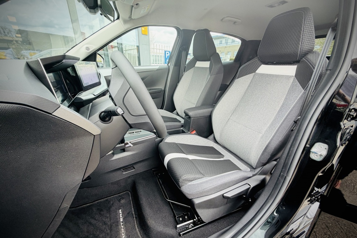 Foto van Opel Frontera