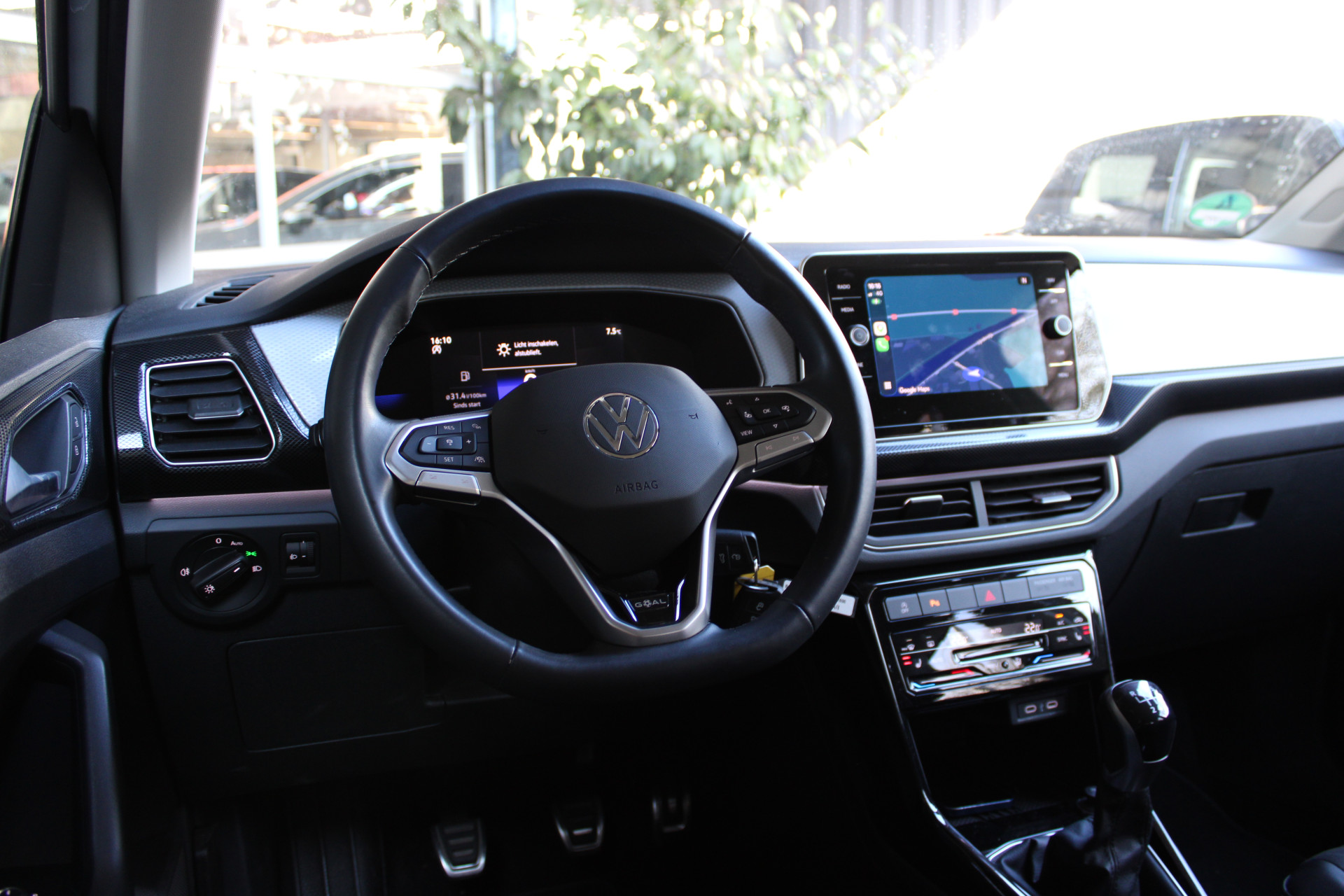 Foto van Volkswagen T-cross