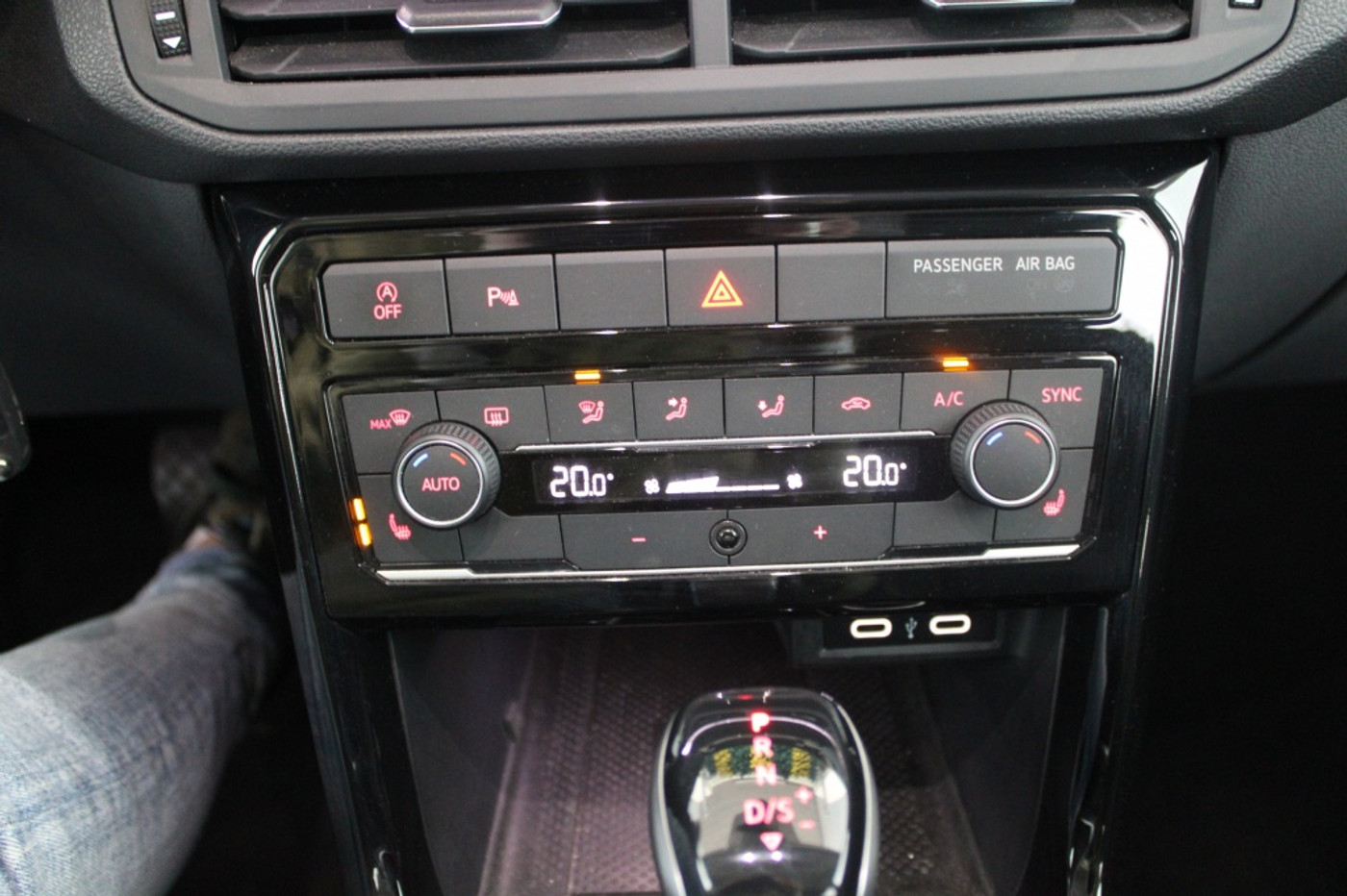 Foto van Volkswagen T-cross